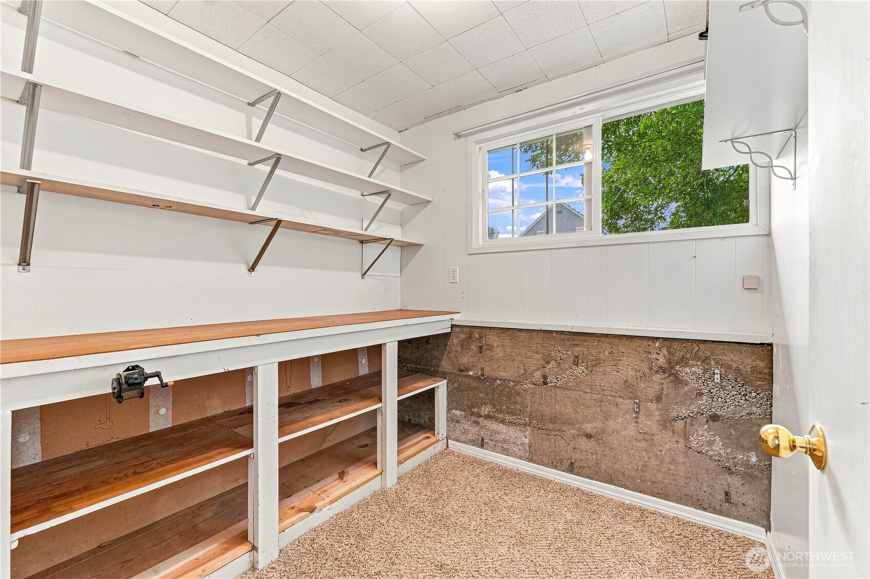 107 Oak Street Property Photo 14