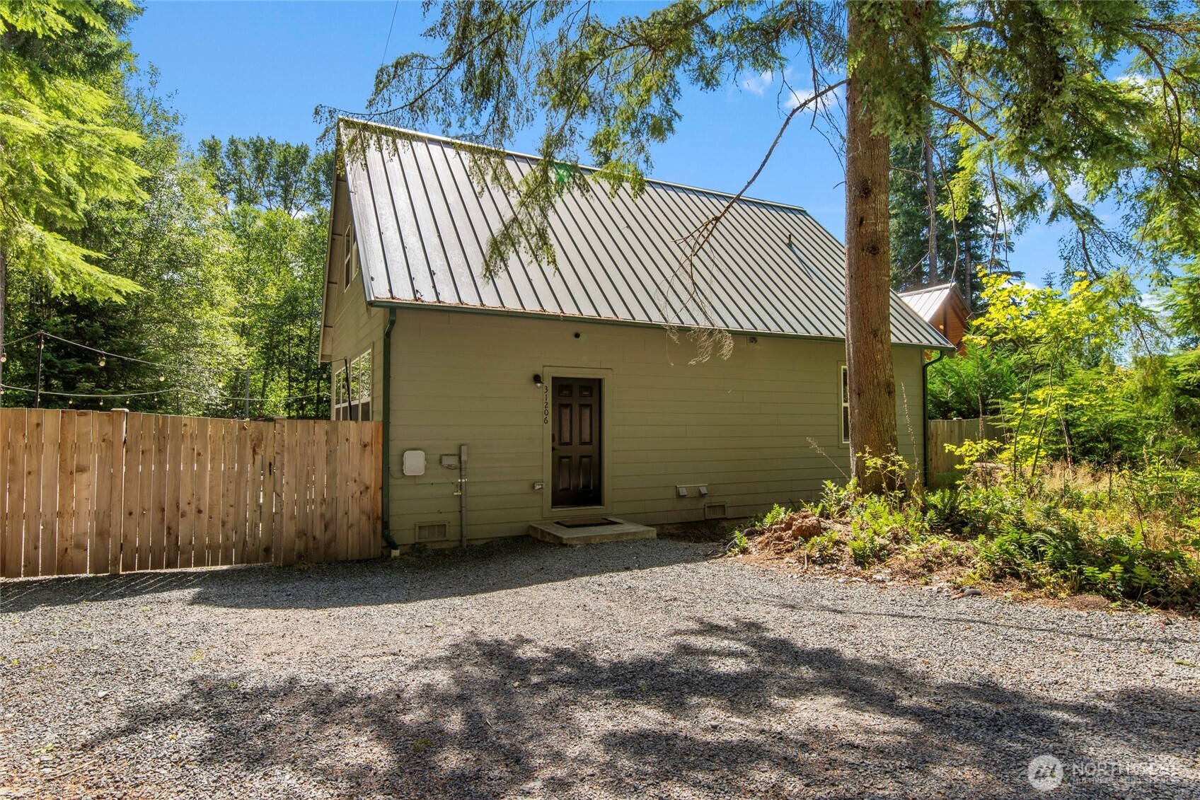 31206 553rd Street Property Photo 3