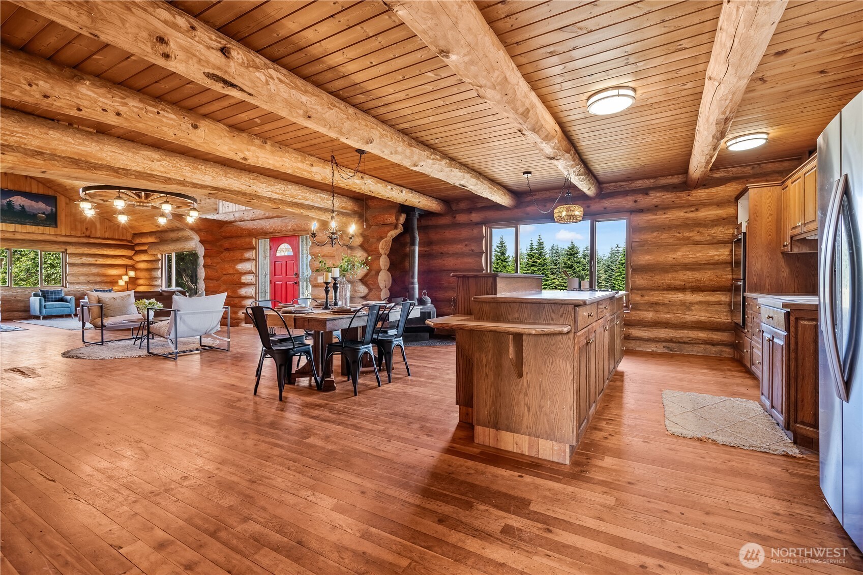 1231 Willeys Lake Rd Property Photo 8