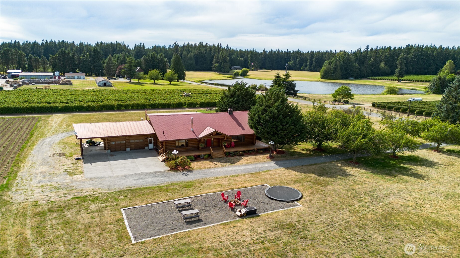 1231 Willeys Lake Rd Property Photo 39