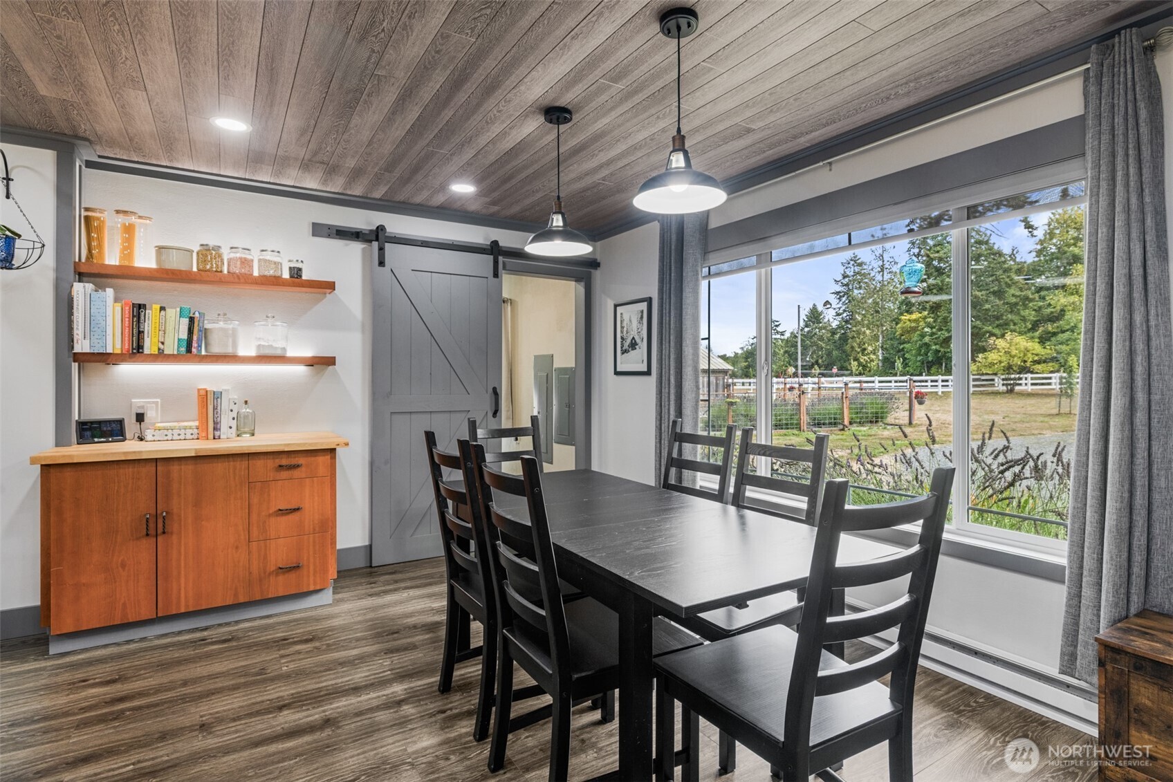 50 Mapleton Way Property Photo 11