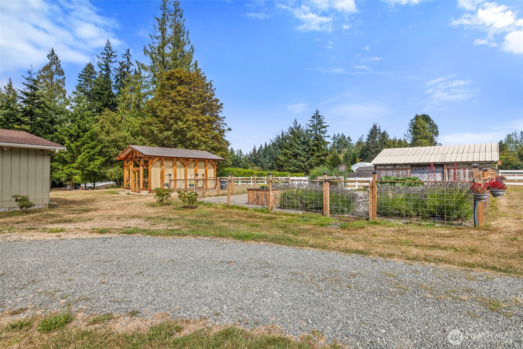 50 Mapleton Way Property Photo 27