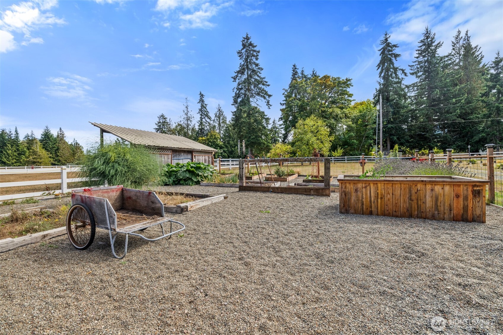 50 Mapleton Way Property Photo 28