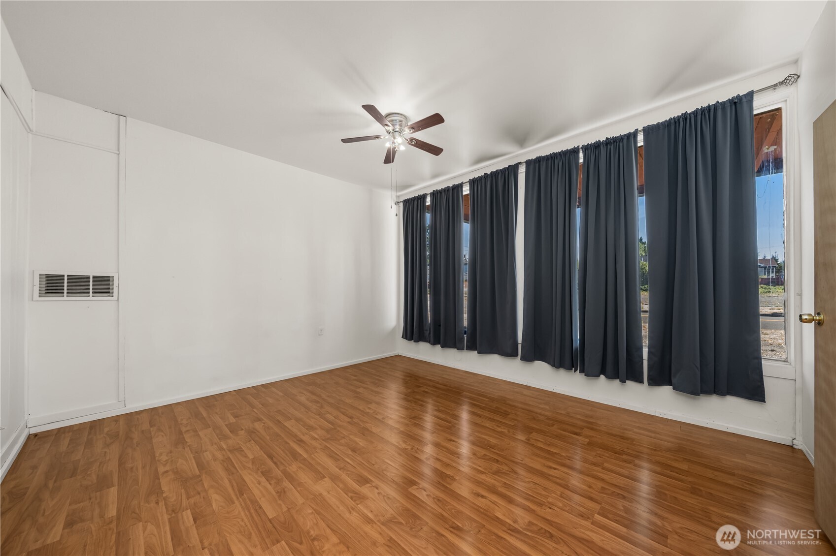 5019 N 46th Street Property Photo 17