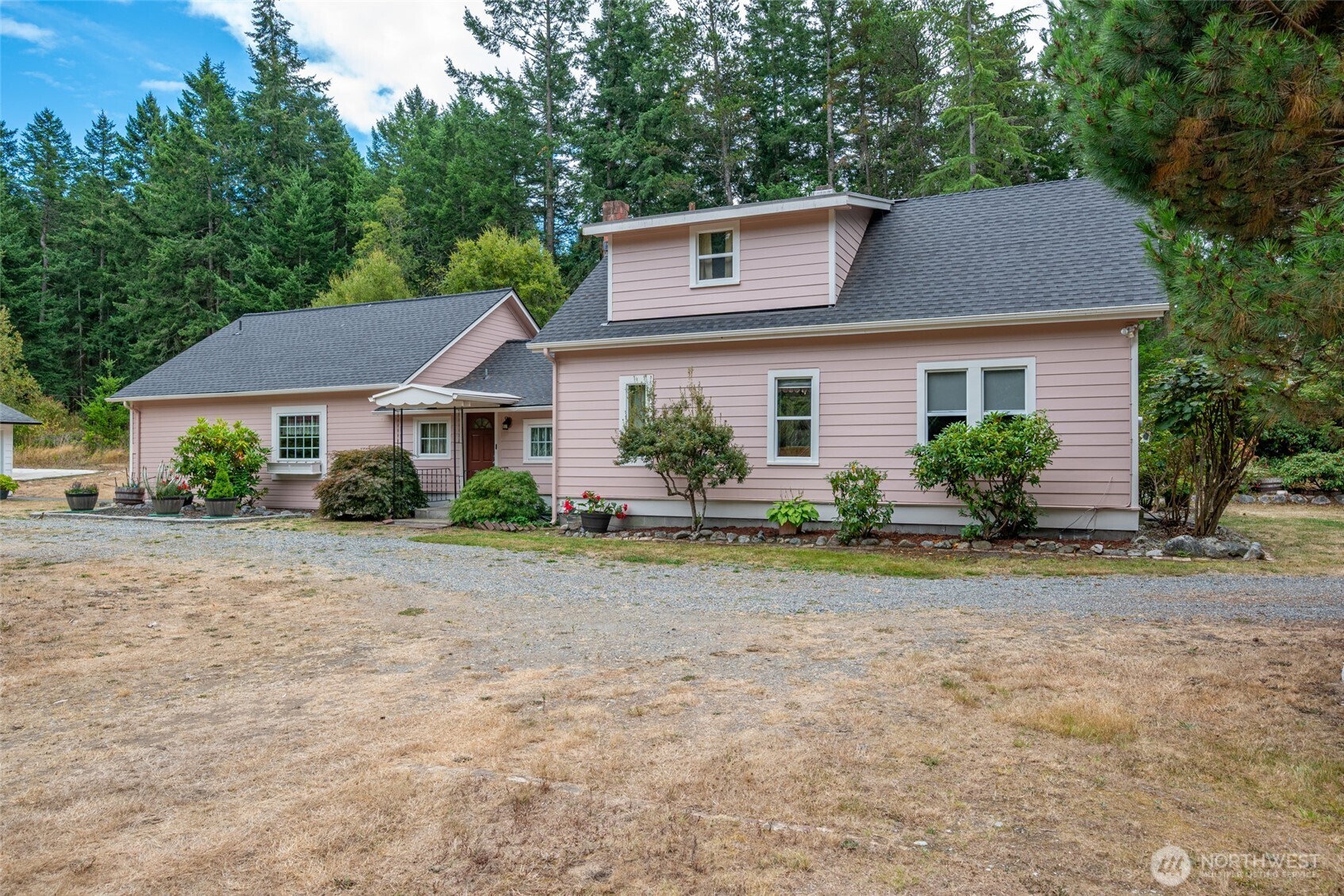 3414 Wilson Road Property Photo 5