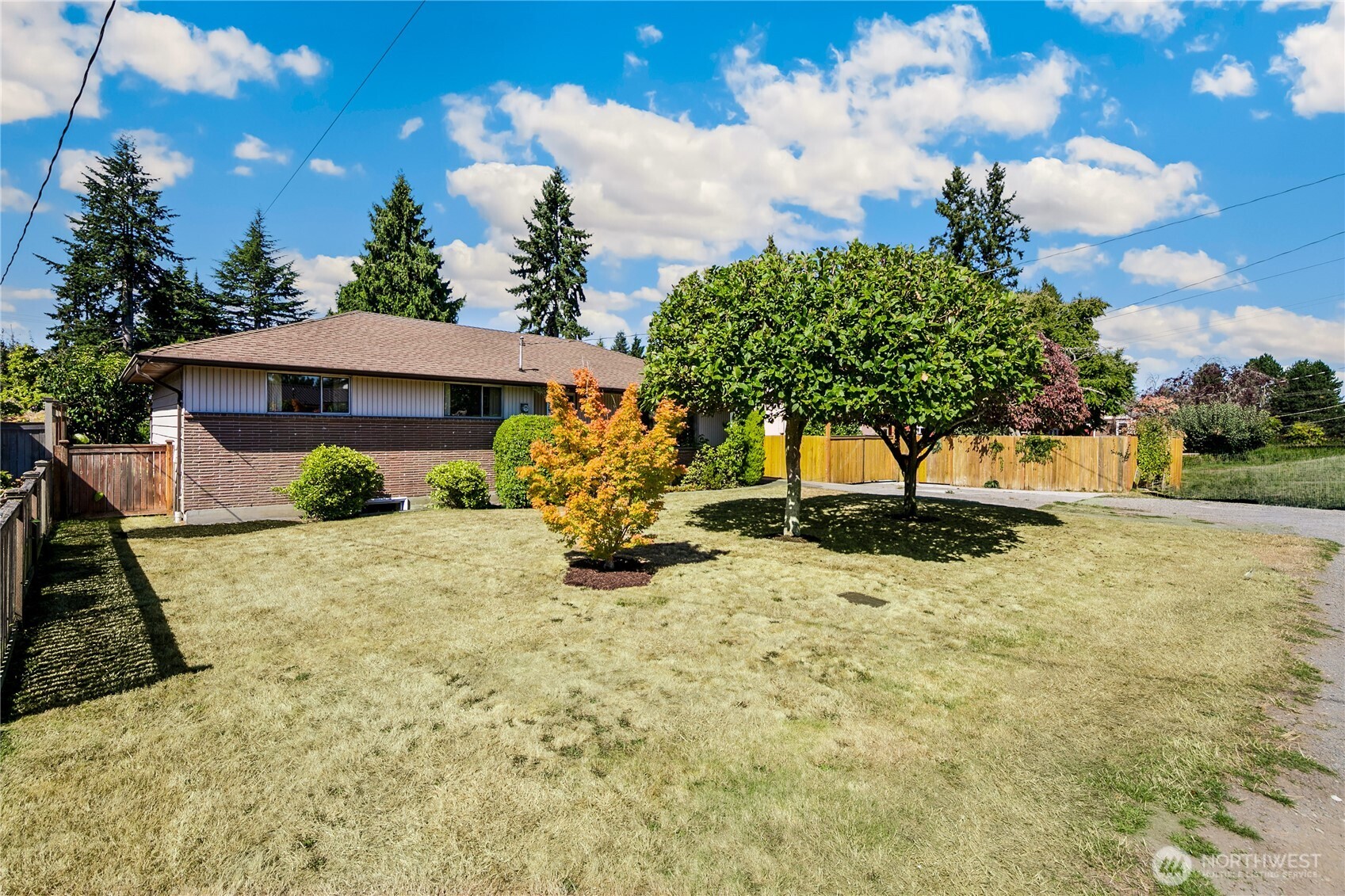 9623 14th Avenue Property Photo 3