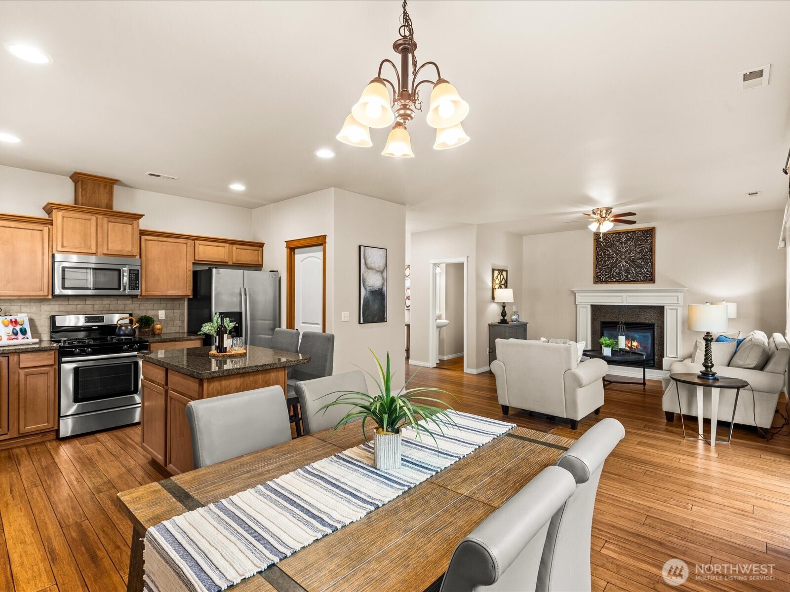 103 162nd Place Property Photo 22