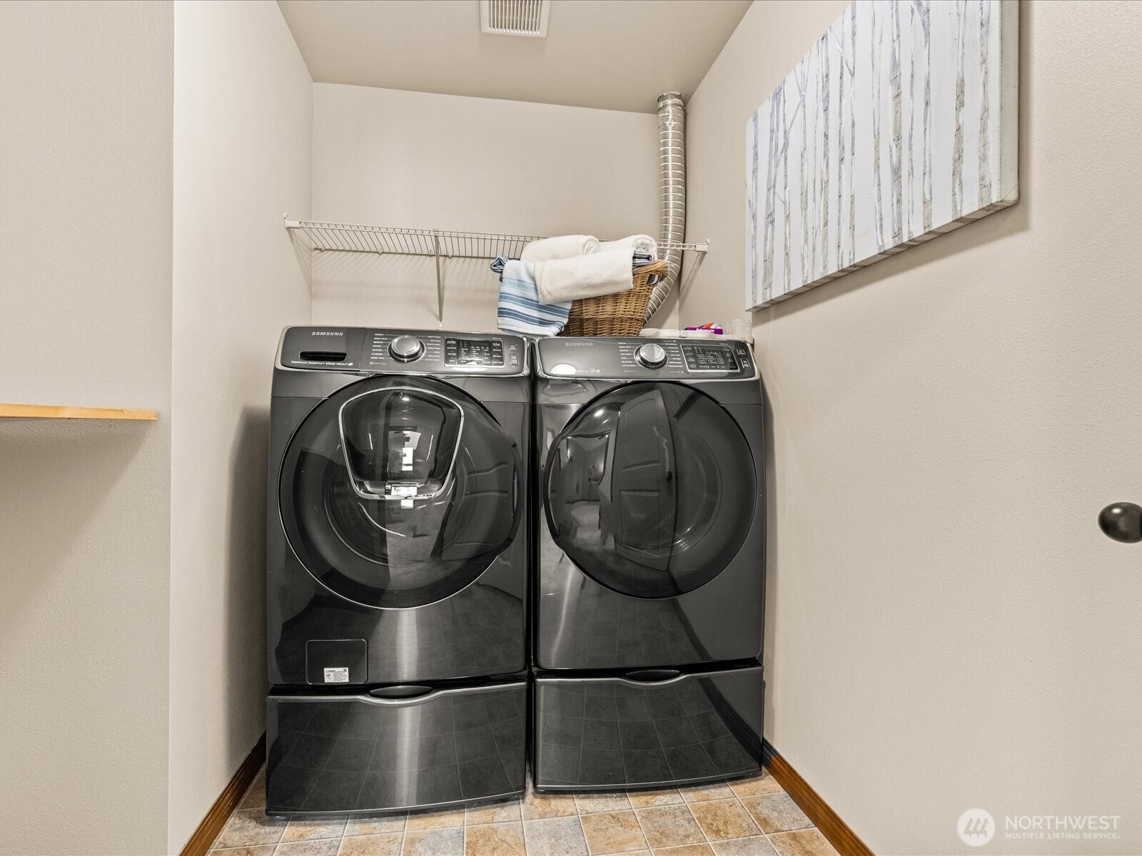 103 162nd Place Property Photo 24