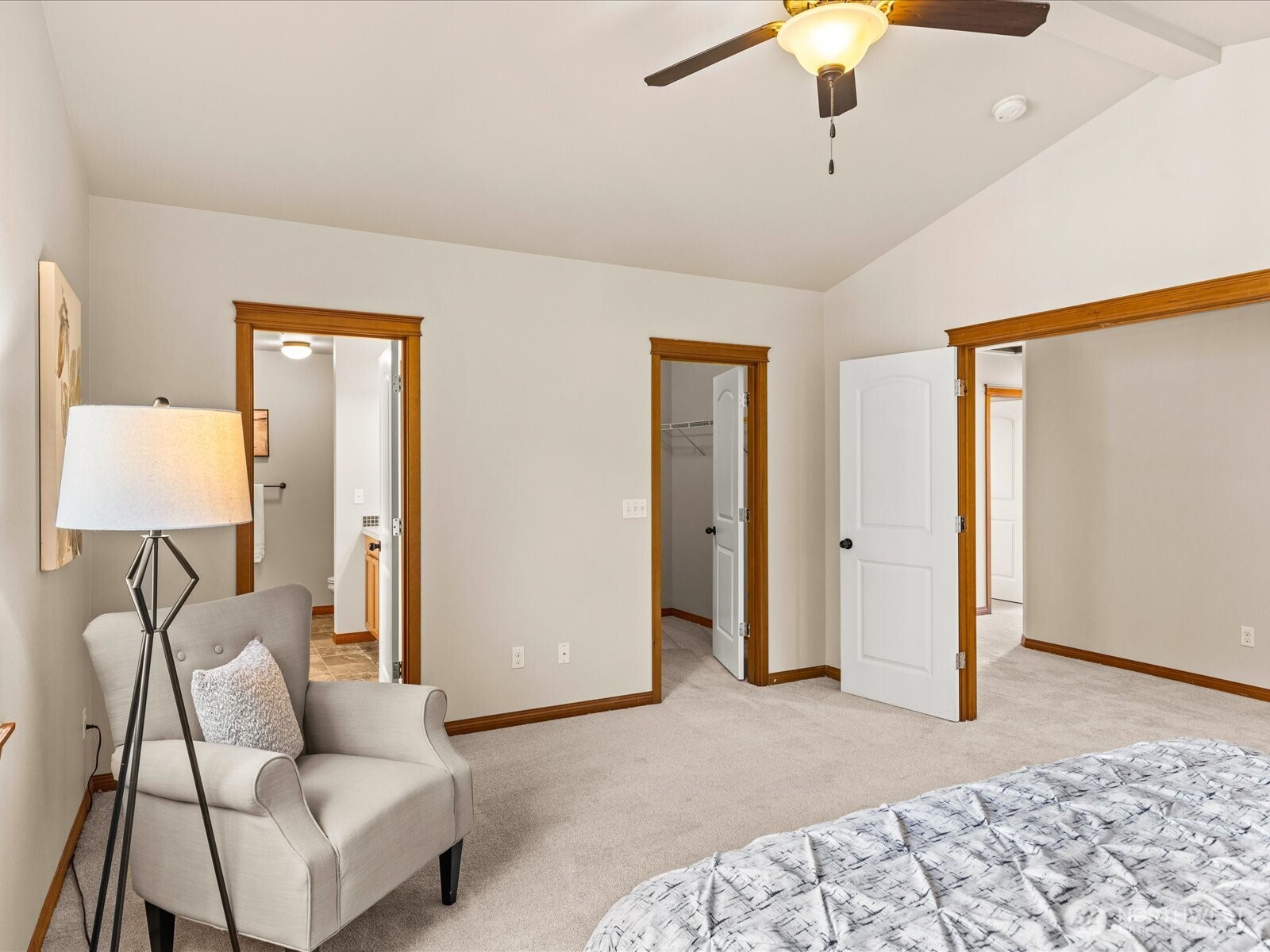 103 162nd Place Property Photo 27
