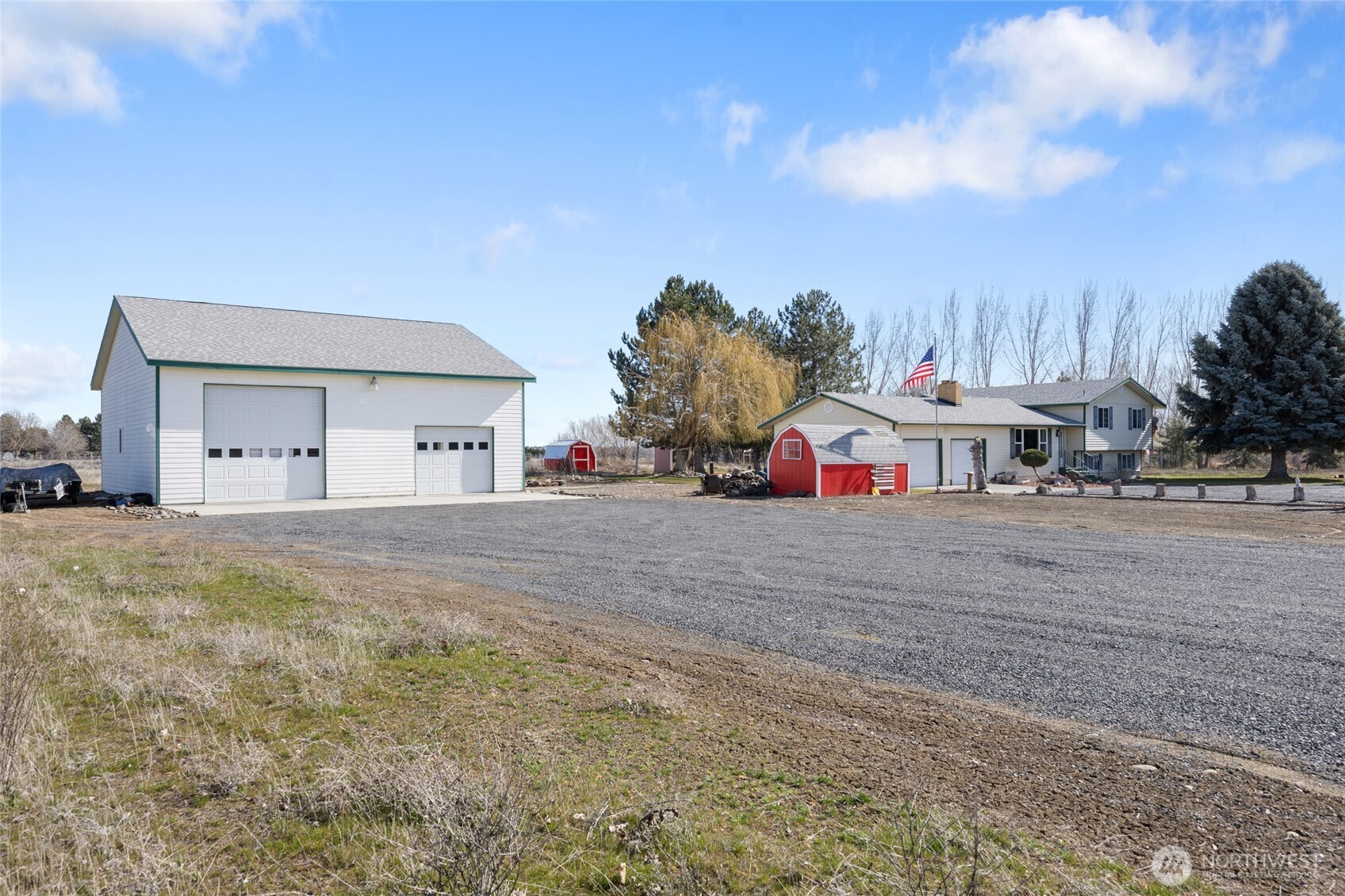 6919 D.5 Road Property Photo 33
