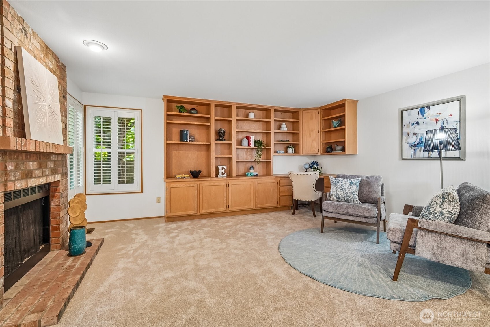 2122 221st Place Property Photo 6