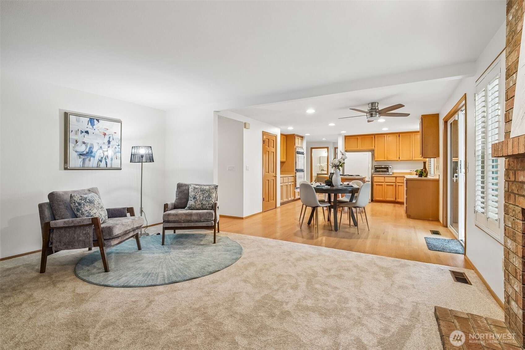 2122 221st Place Property Photo 9
