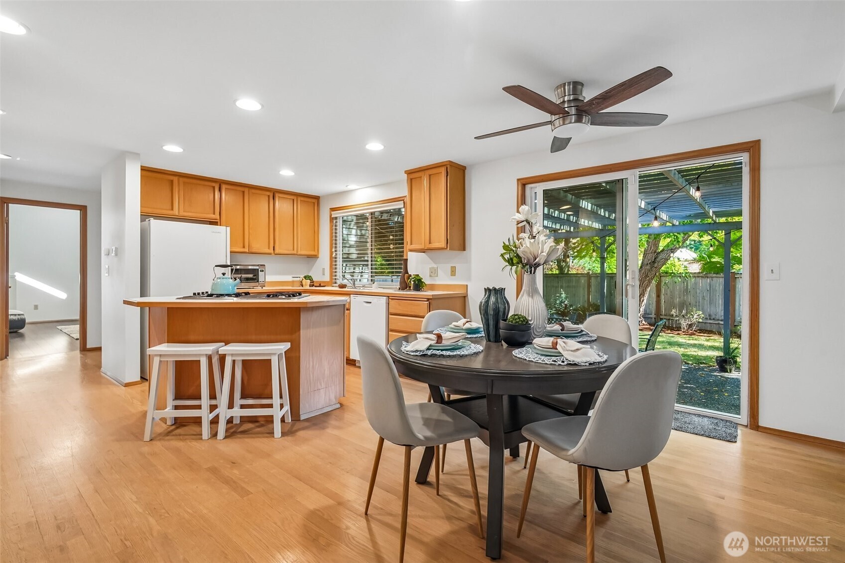 2122 221st Place Property Photo 12