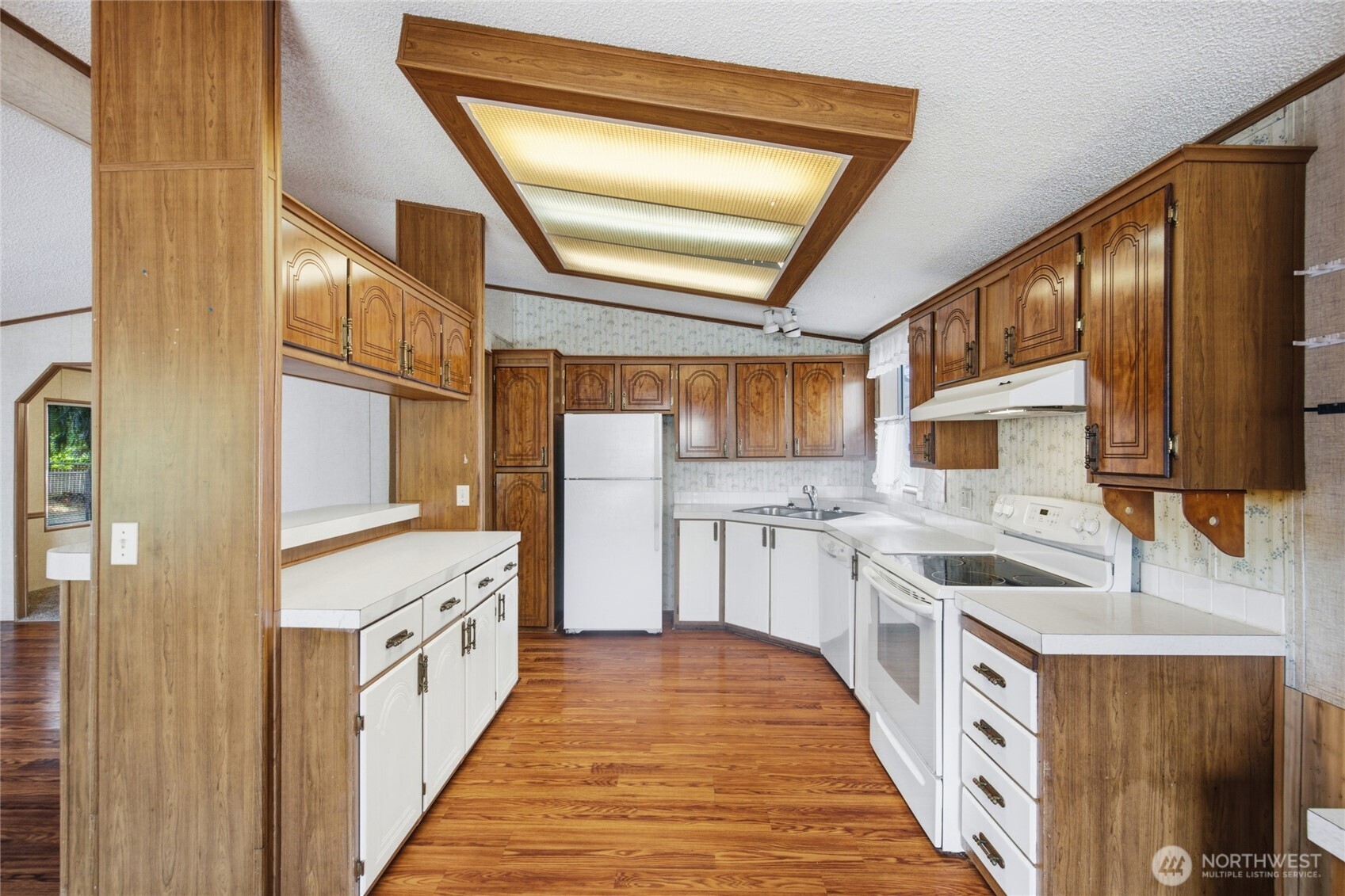 820 96th Street Property Photo 10