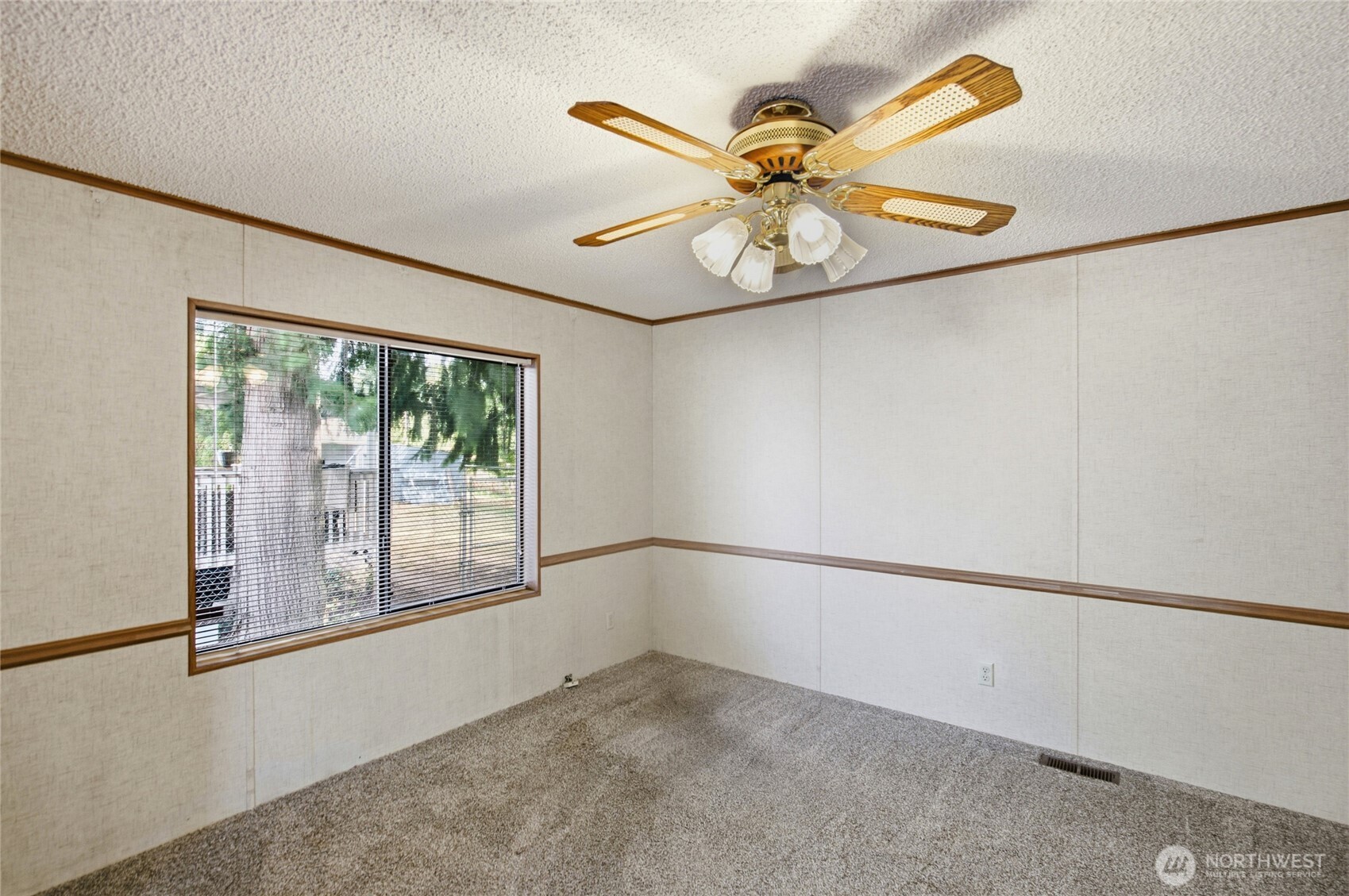 820 96th Street Property Photo 17