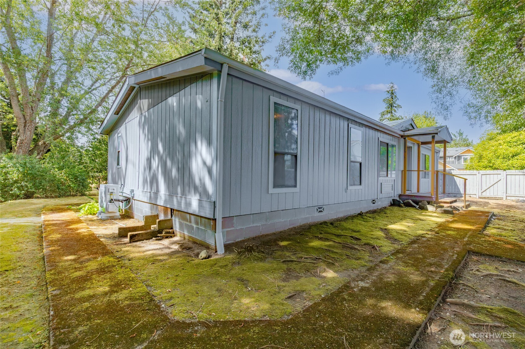 820 96th Street Property Photo 24