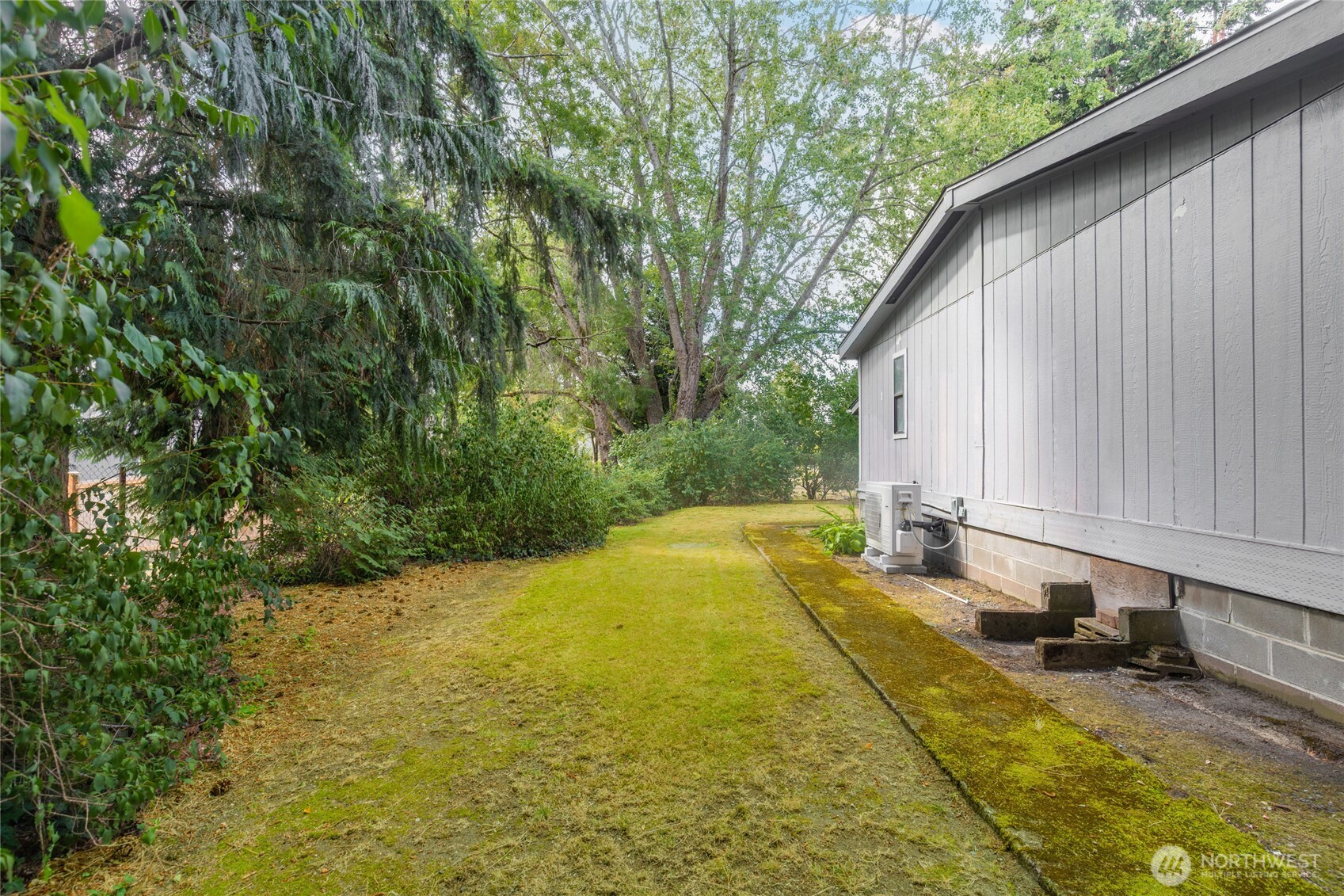 820 96th Street Property Photo 26