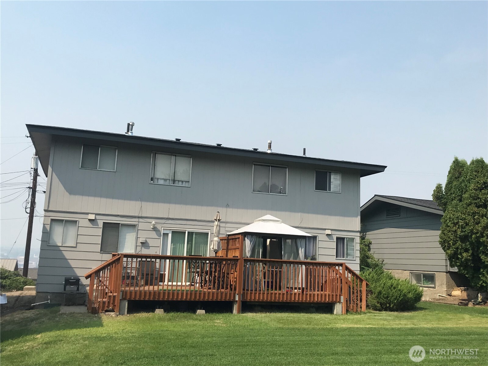 1321 Ashland Avenue Property Photo 2