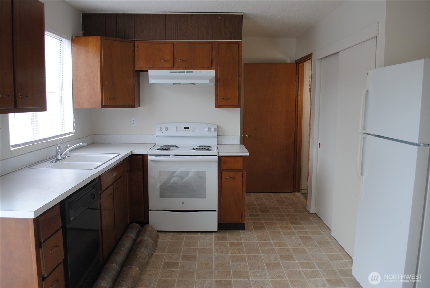 1321 Ashland Avenue Property Photo 7