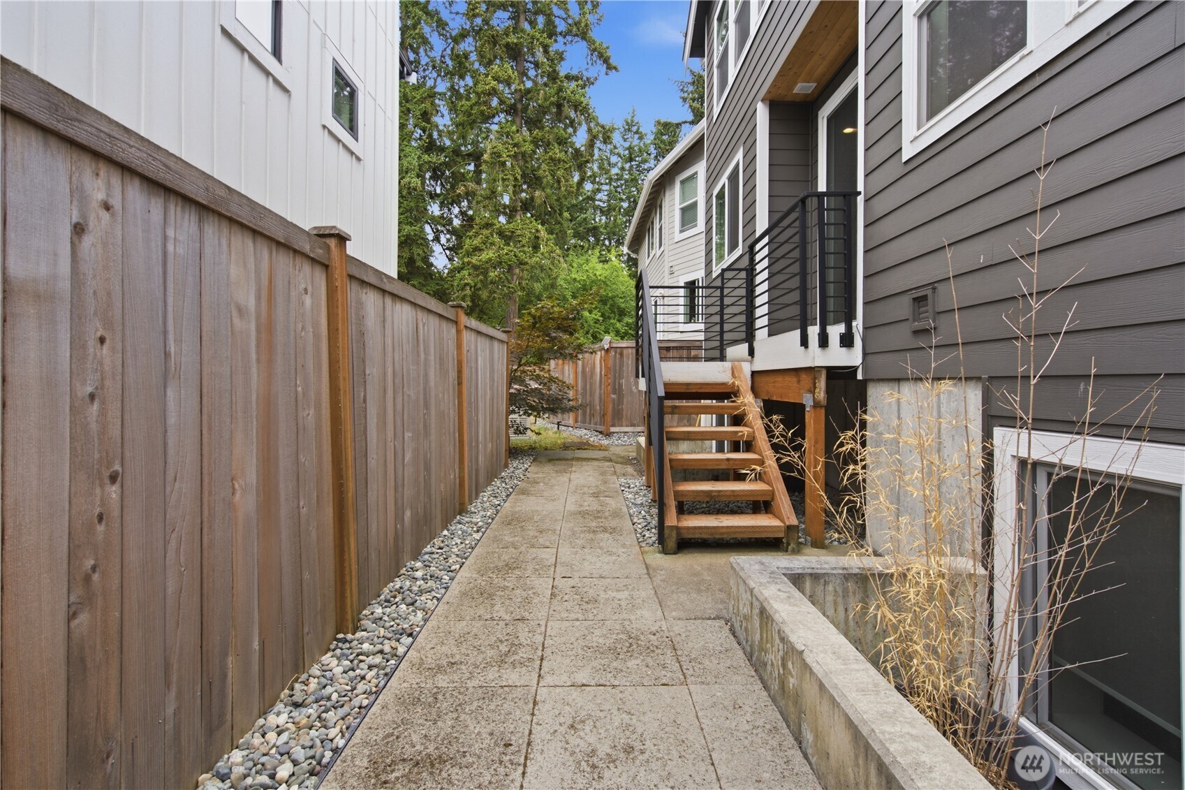 12229 Ne 100th Street Property Photo 17
