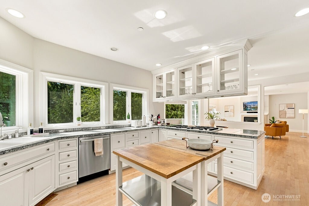 26020 Se Old Black Nugget Road Property Photo 10