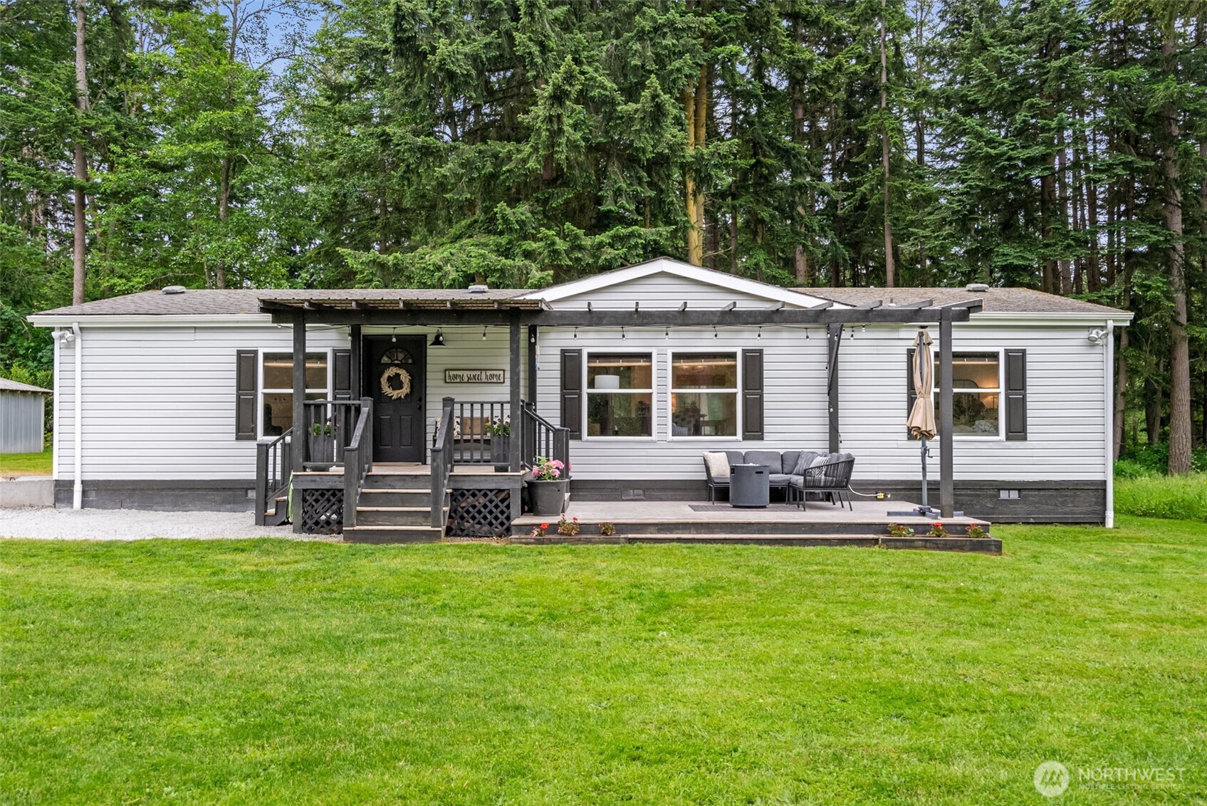 154 Lindsay Road Property Photo 1