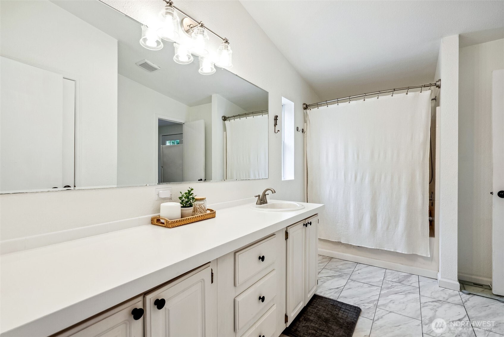 154 Lindsay Road Property Photo 19