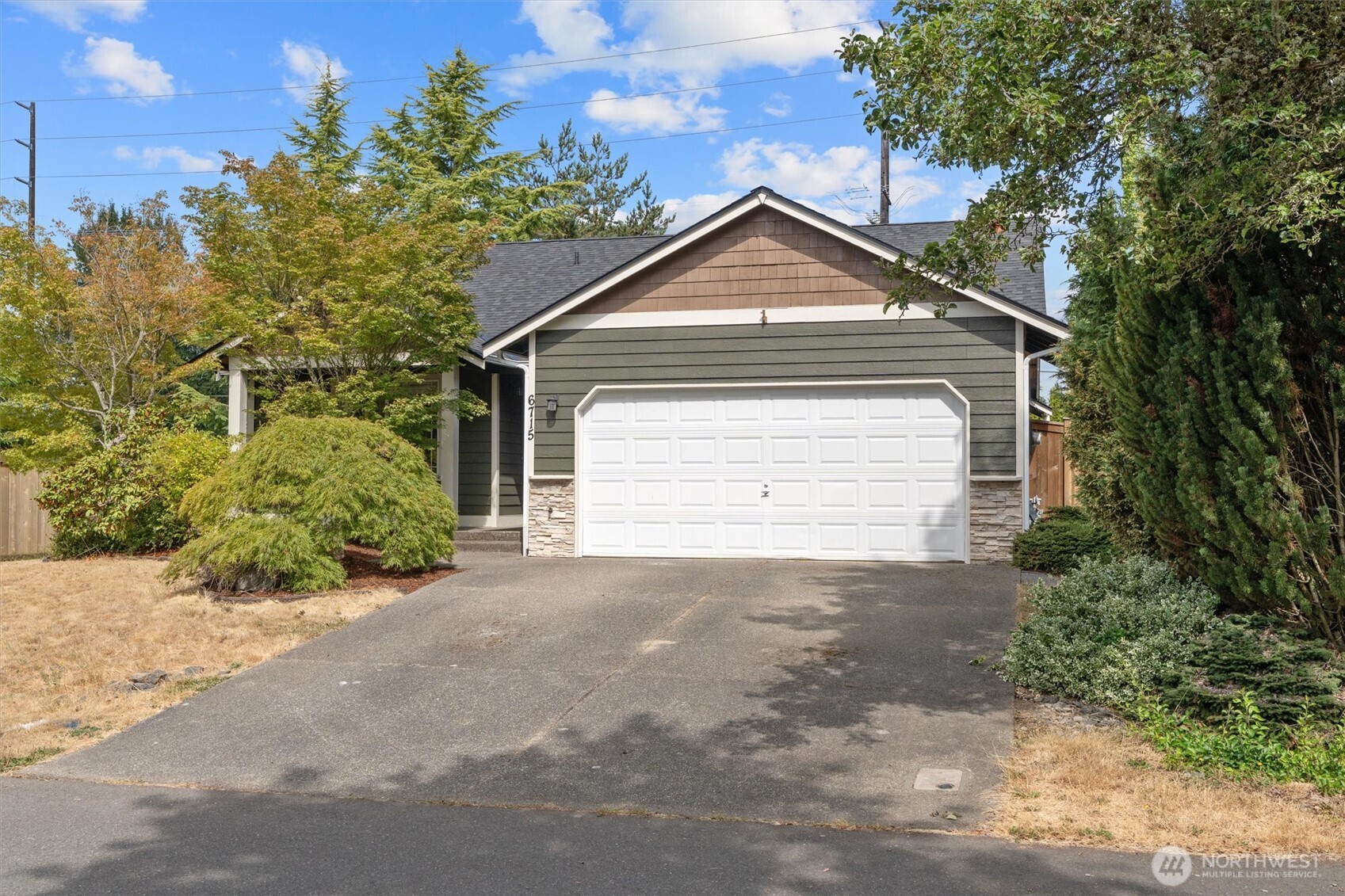 6715 176th Street Ct Property Photo 1