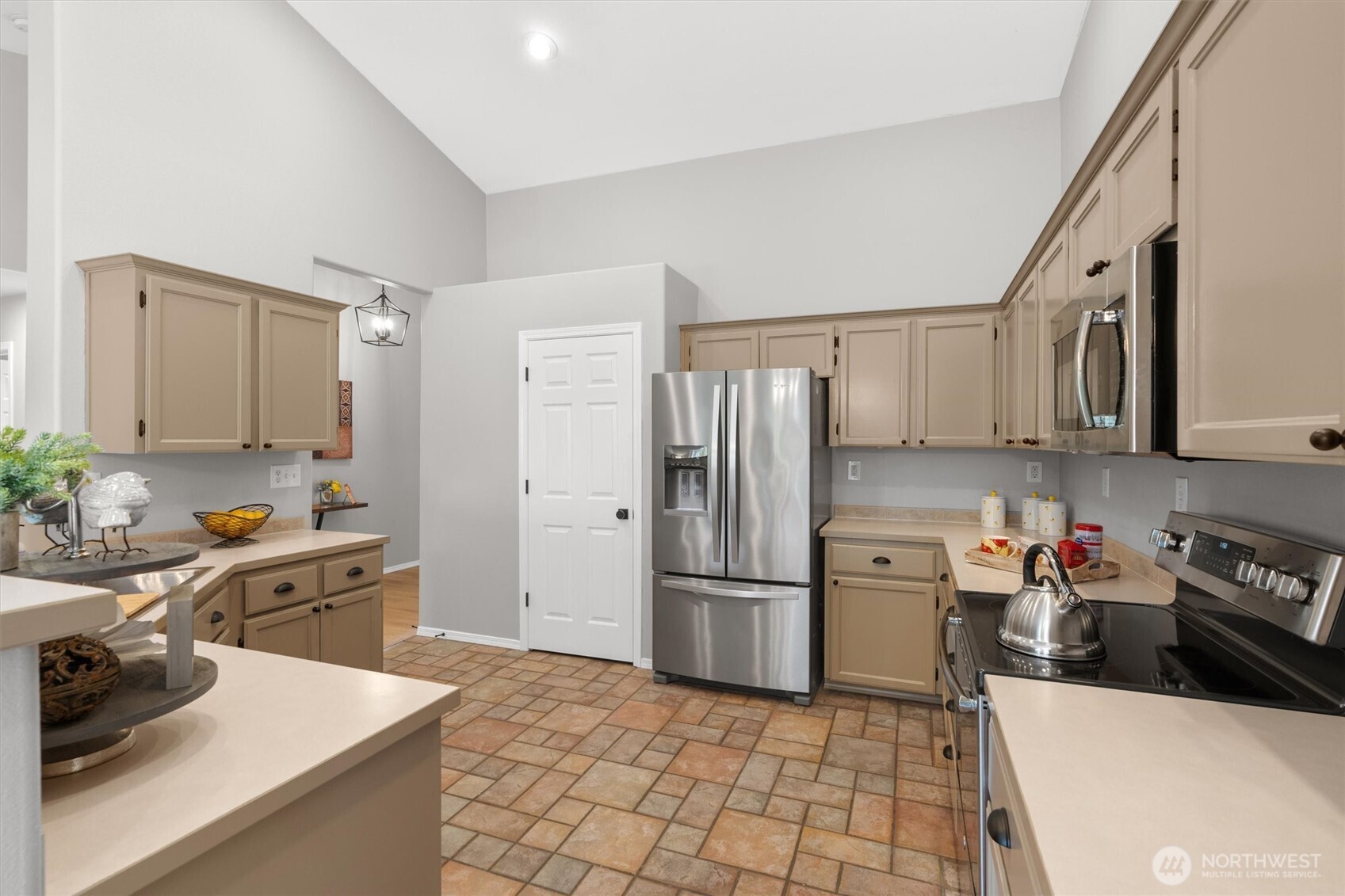 6715 176th Street Ct Property Photo 14