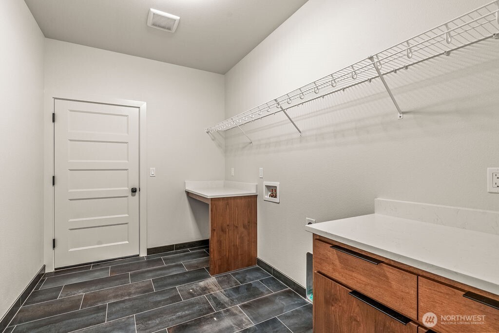115 Delta Drive Property Photo 28