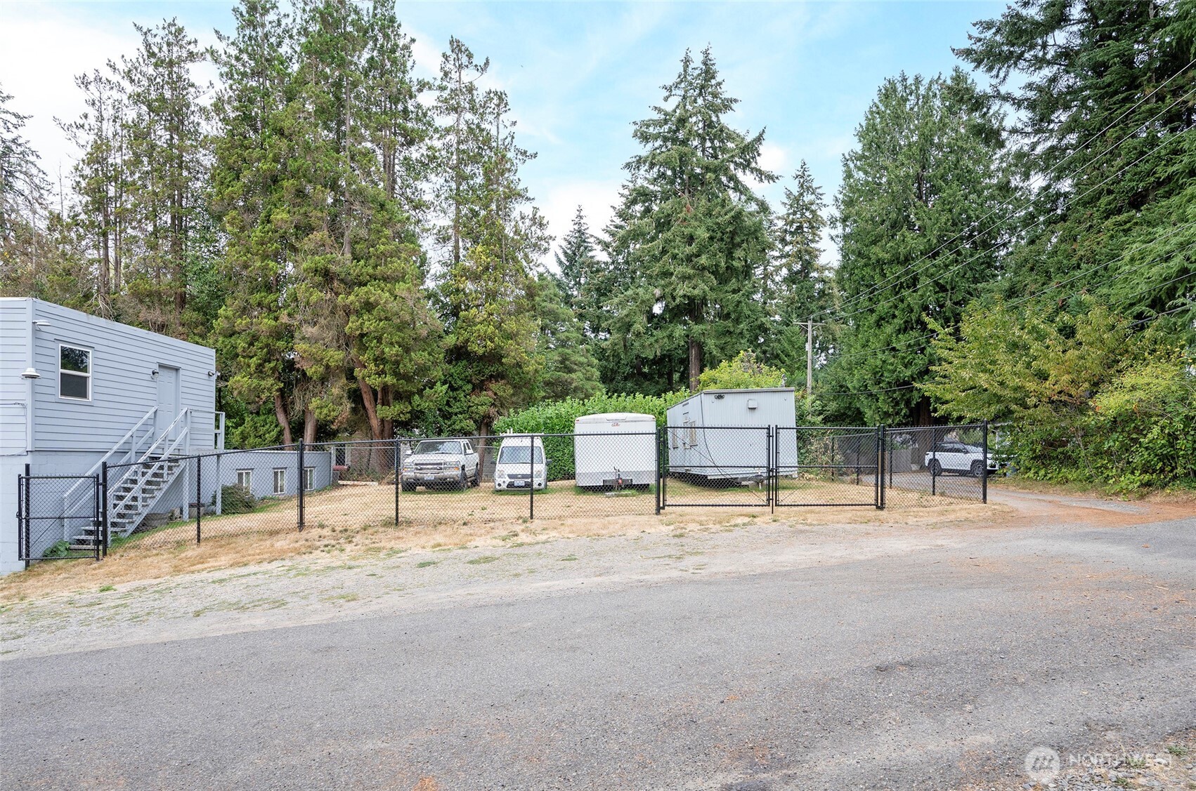 709 106th Street Property Photo 6
