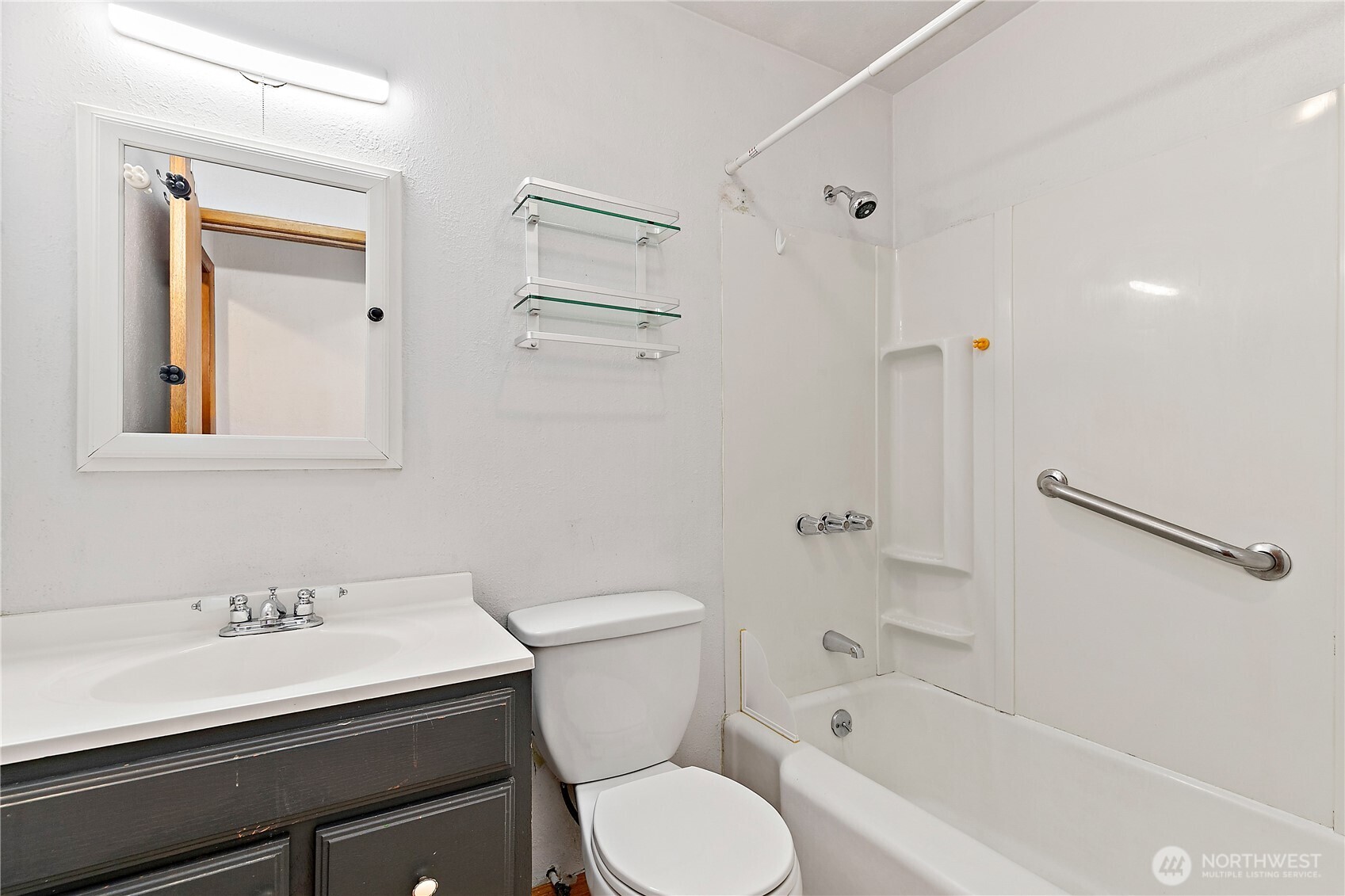 4813 S Oakes Street Property Photo 19