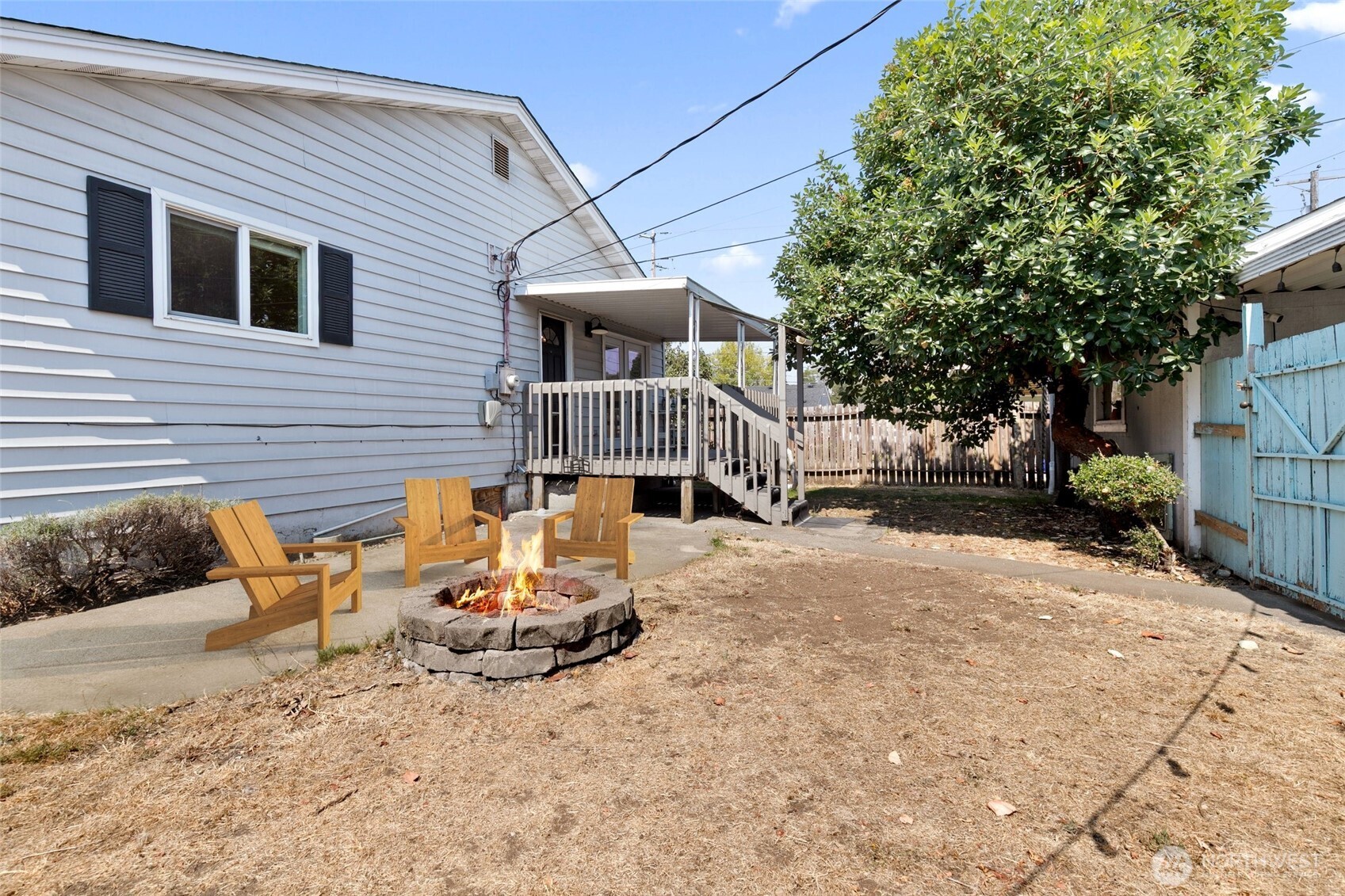 4813 S Oakes Street Property Photo 23