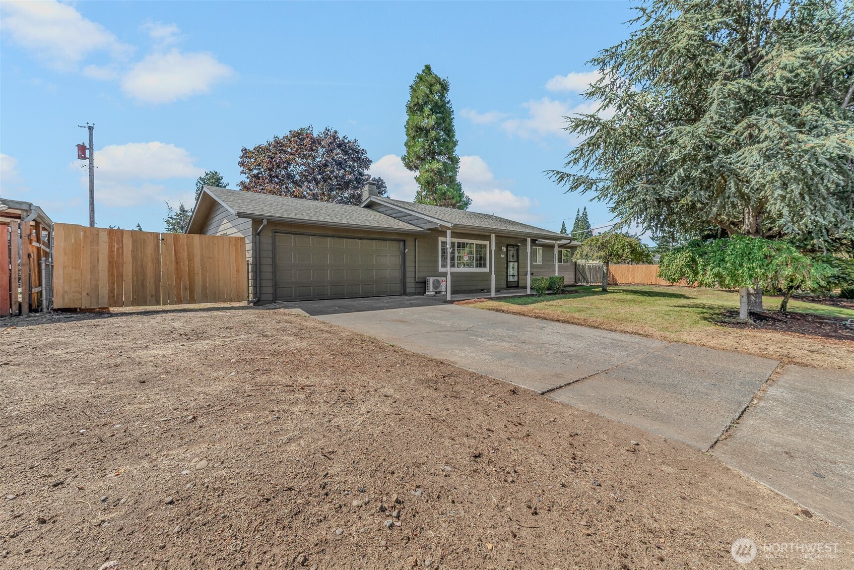 9603 Boulder Avenue Property Photo 4