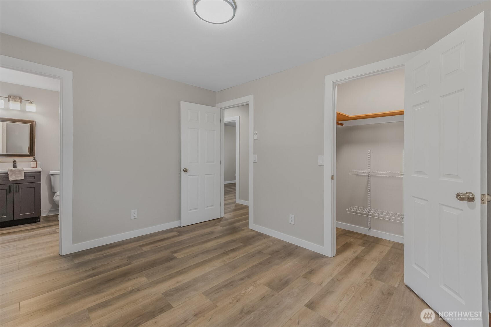 9603 Boulder Avenue Property Photo 15