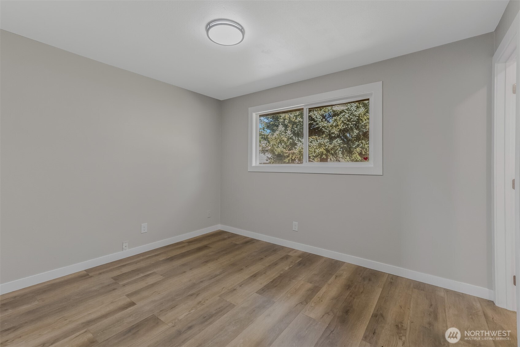 9603 Boulder Avenue Property Photo 19