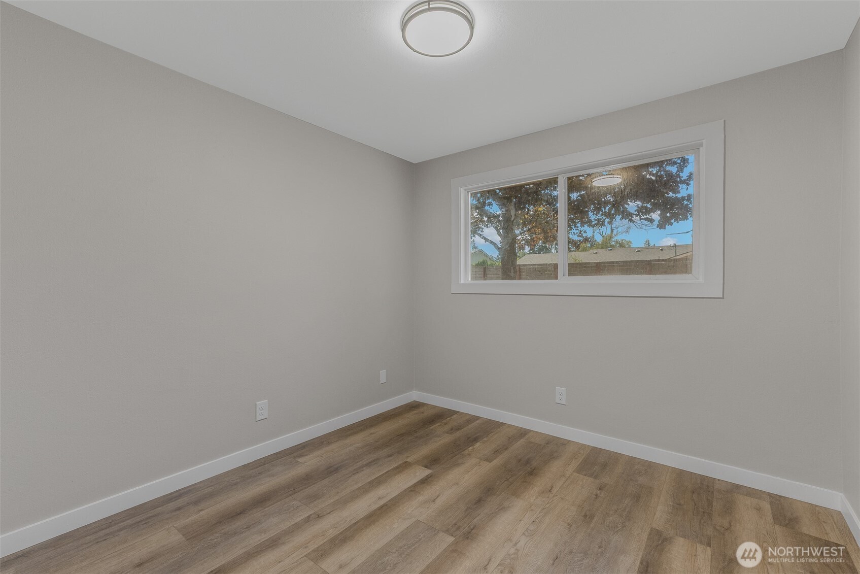 9603 Boulder Avenue Property Photo 20