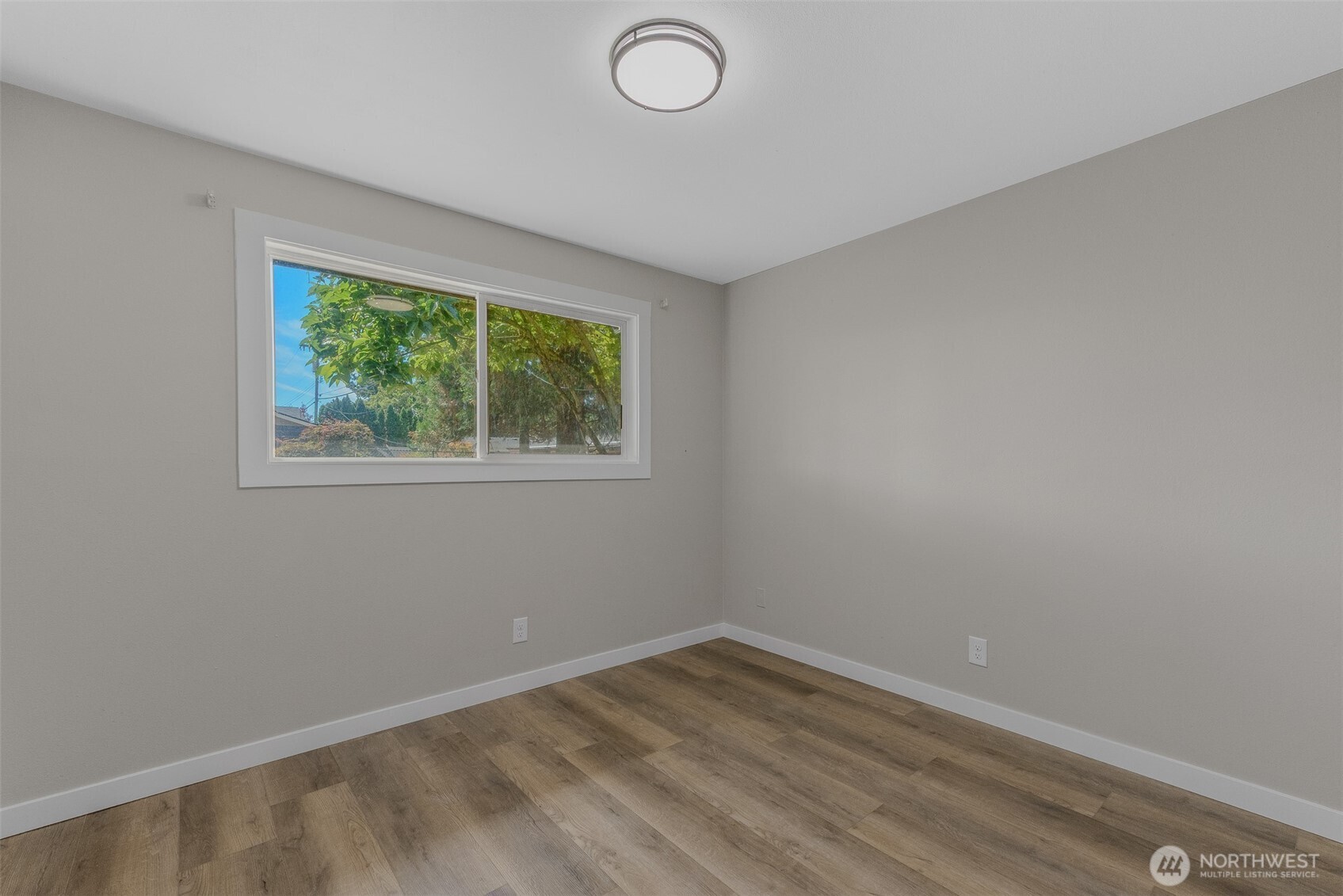 9603 Boulder Avenue Property Photo 22