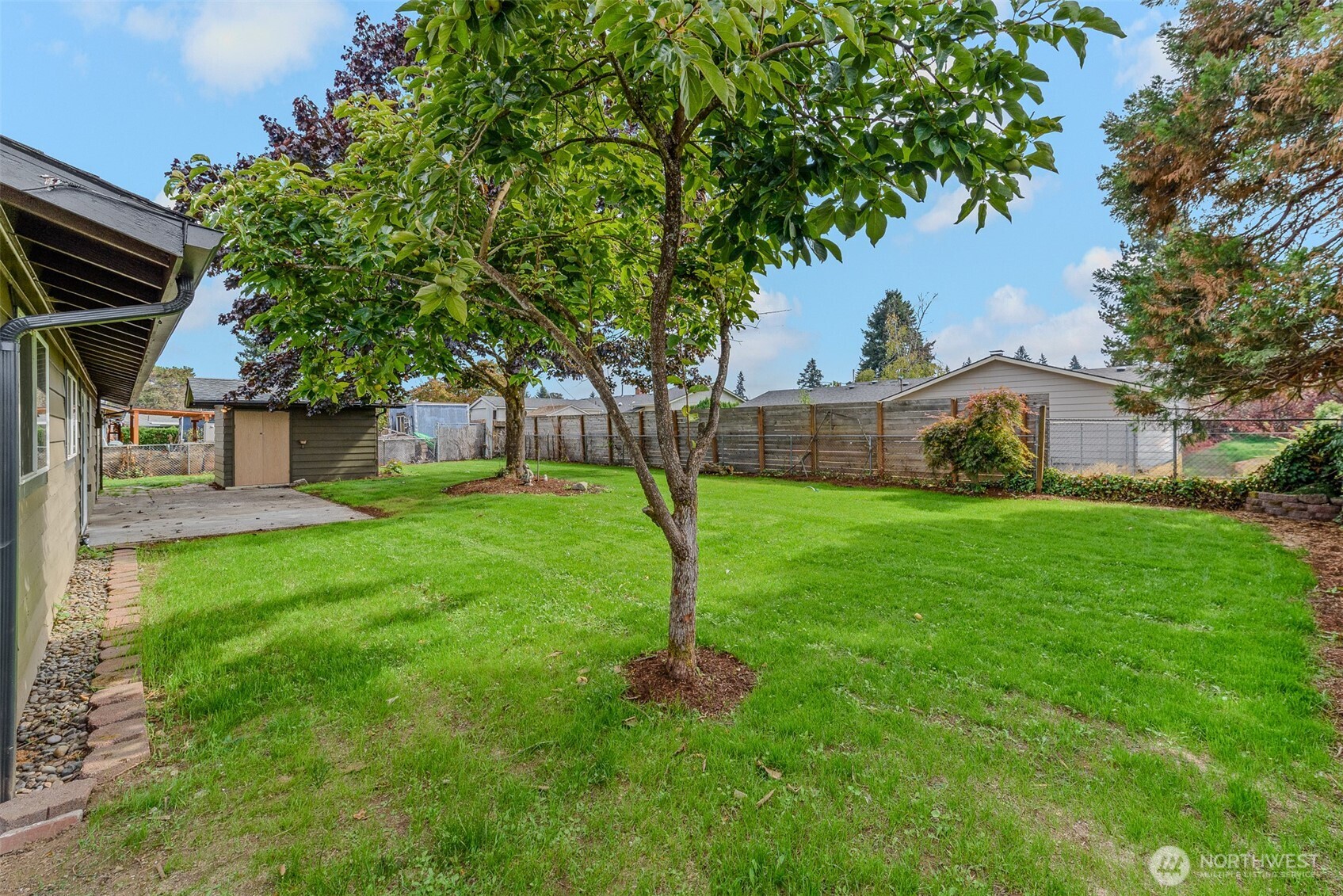 9603 Boulder Avenue Property Photo 28