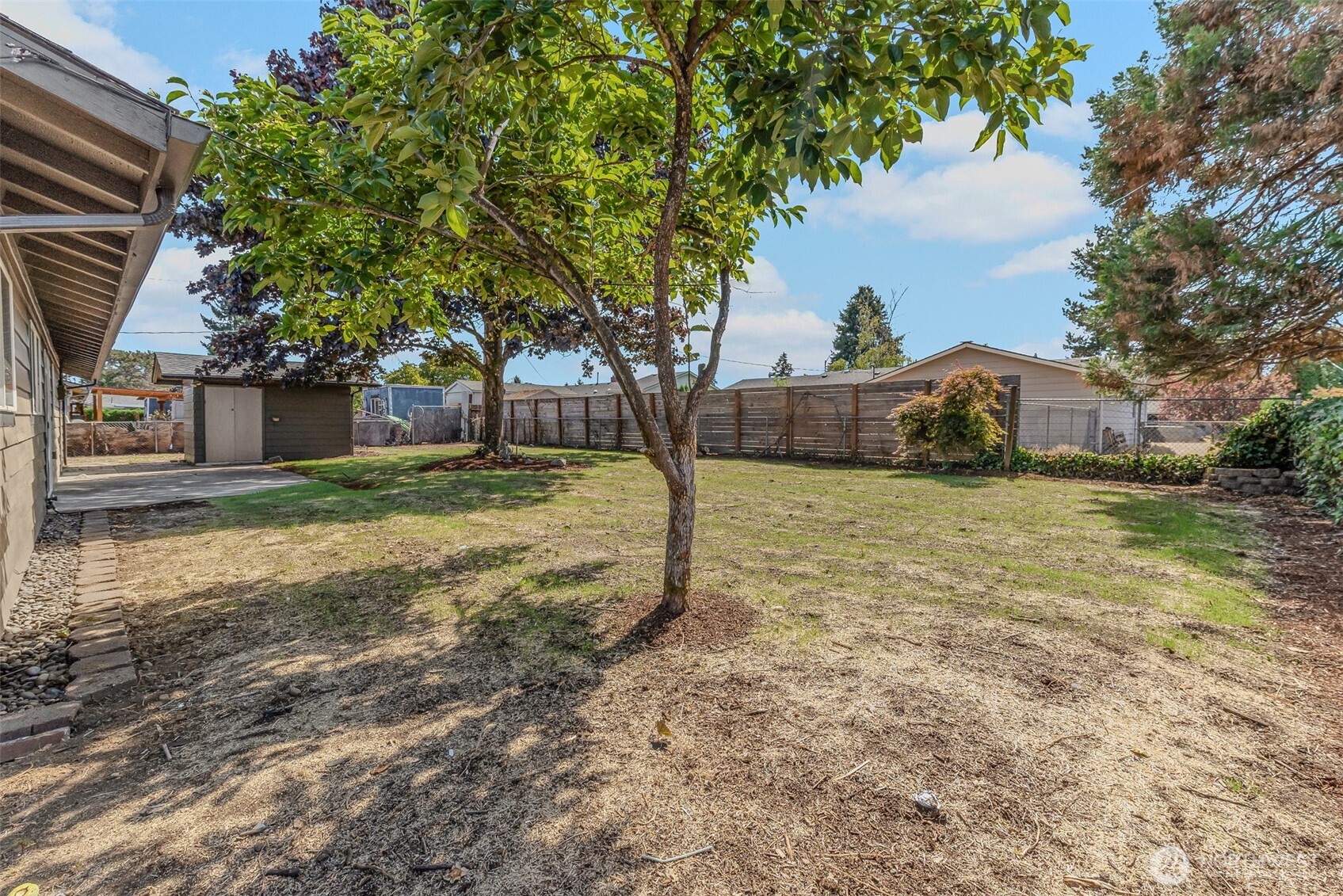 9603 Boulder Avenue Property Photo 29