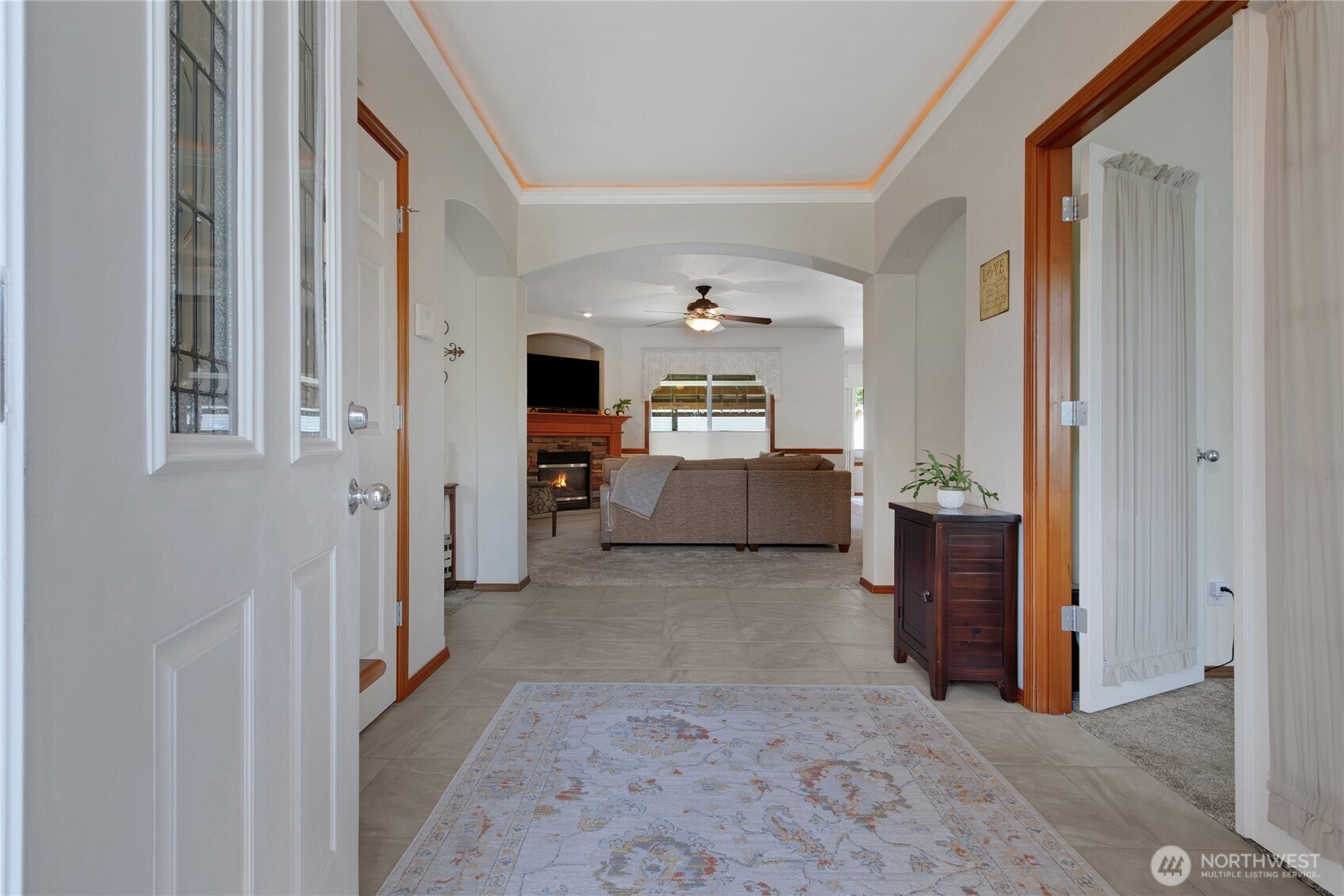 13714 143rd Avenue Property Photo 4