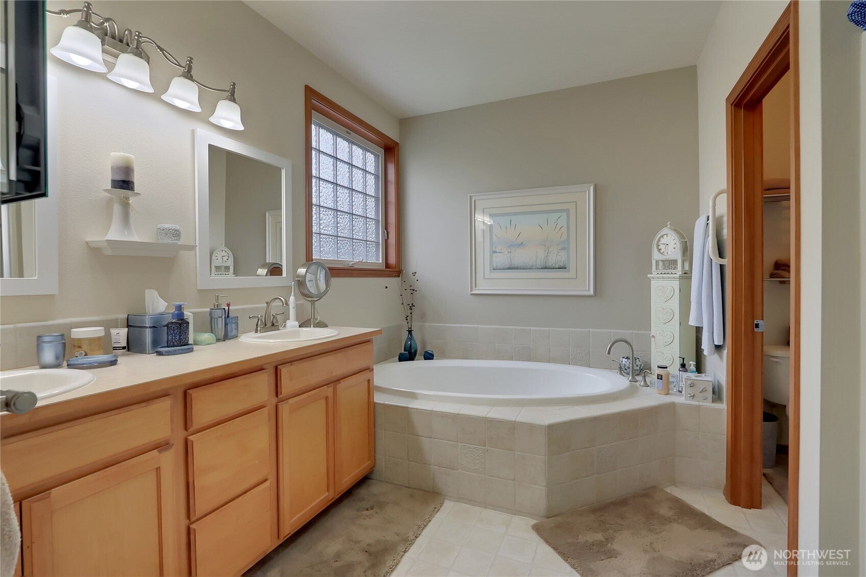 13714 143rd Avenue Property Photo 15