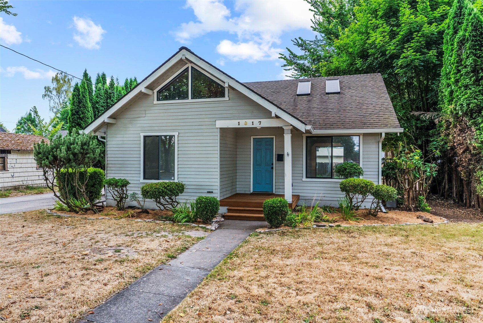 1817 Nichols Boulevard Property Photo 2