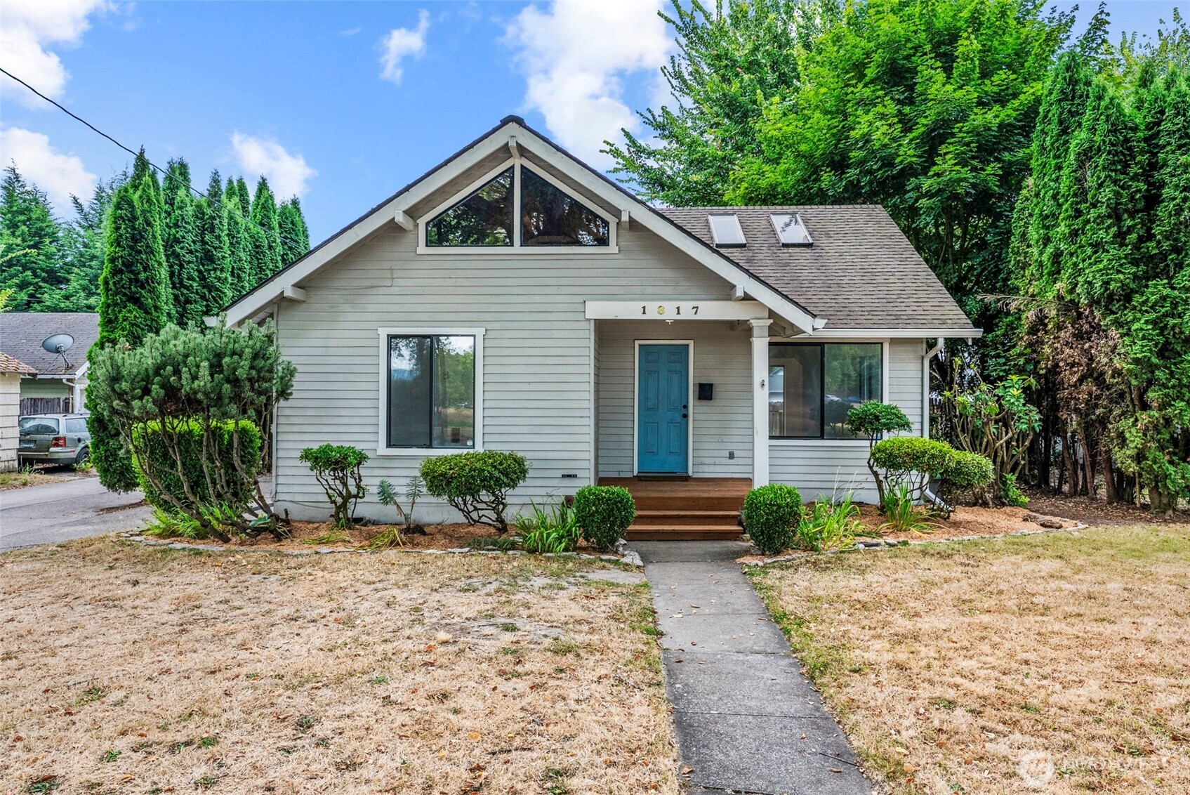 1817 Nichols Boulevard Property Photo 3