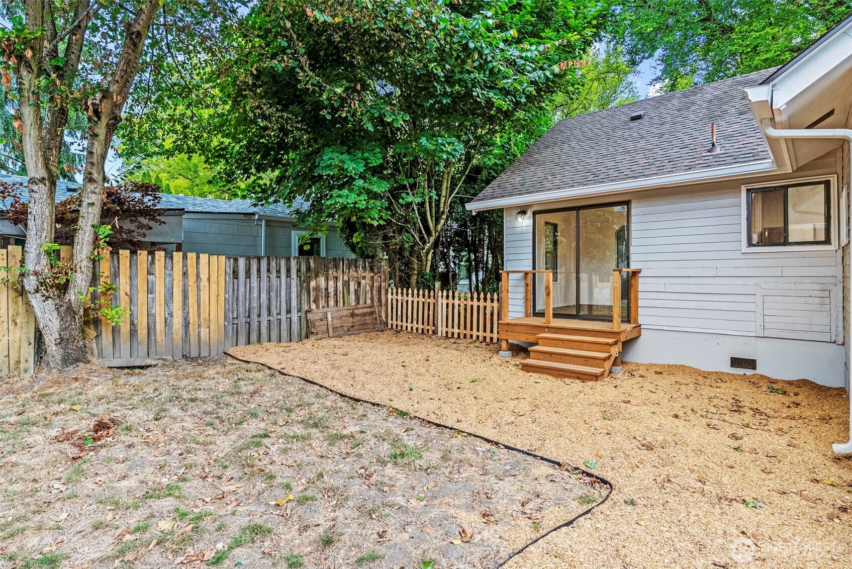 1817 Nichols Boulevard Property Photo 25