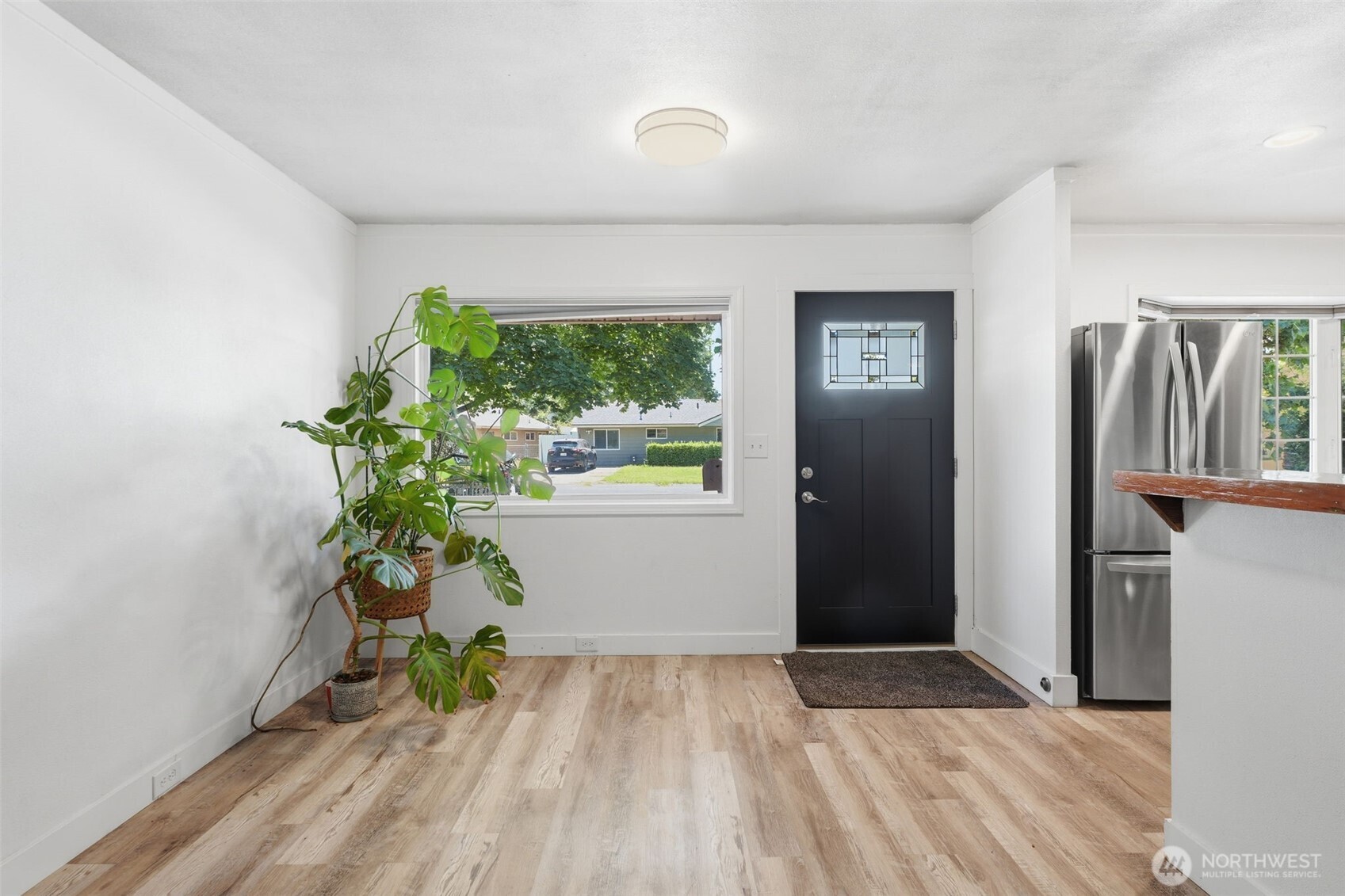 2200 Dover Street Property Photo 3