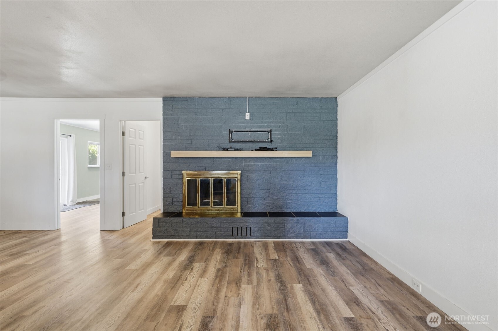 2200 Dover Street Property Photo 10