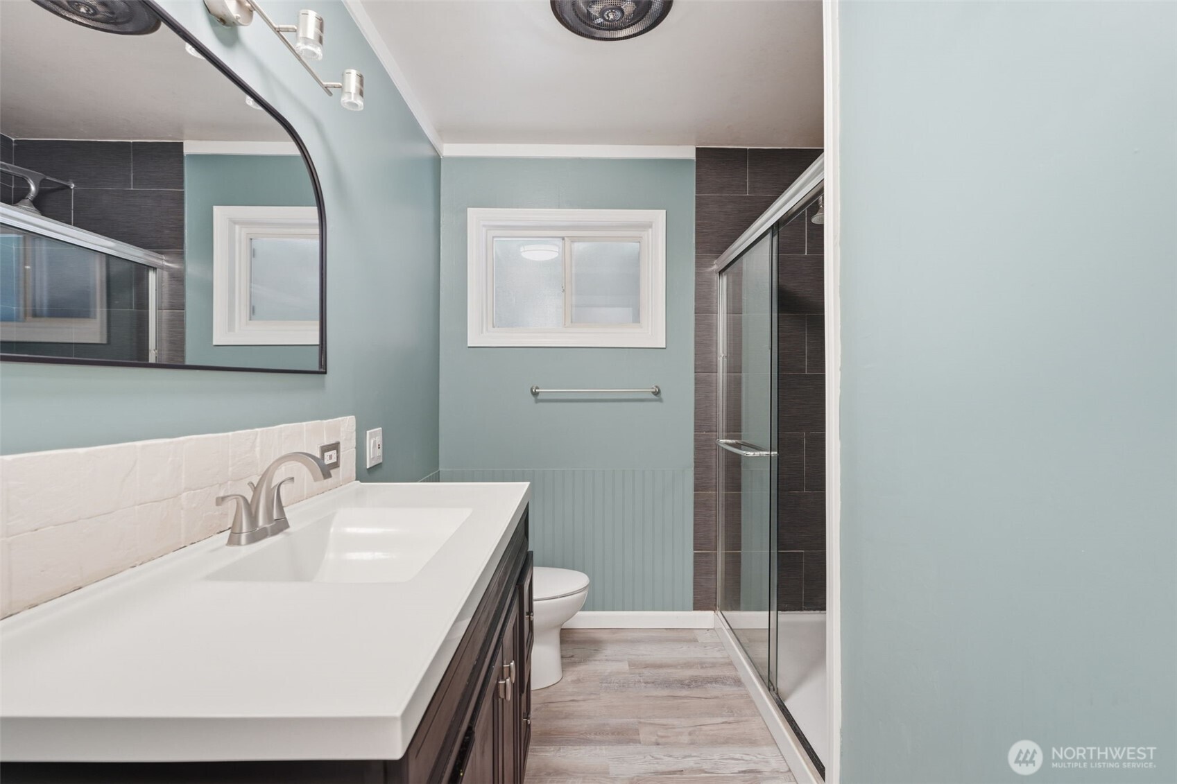 2200 Dover Street Property Photo 15