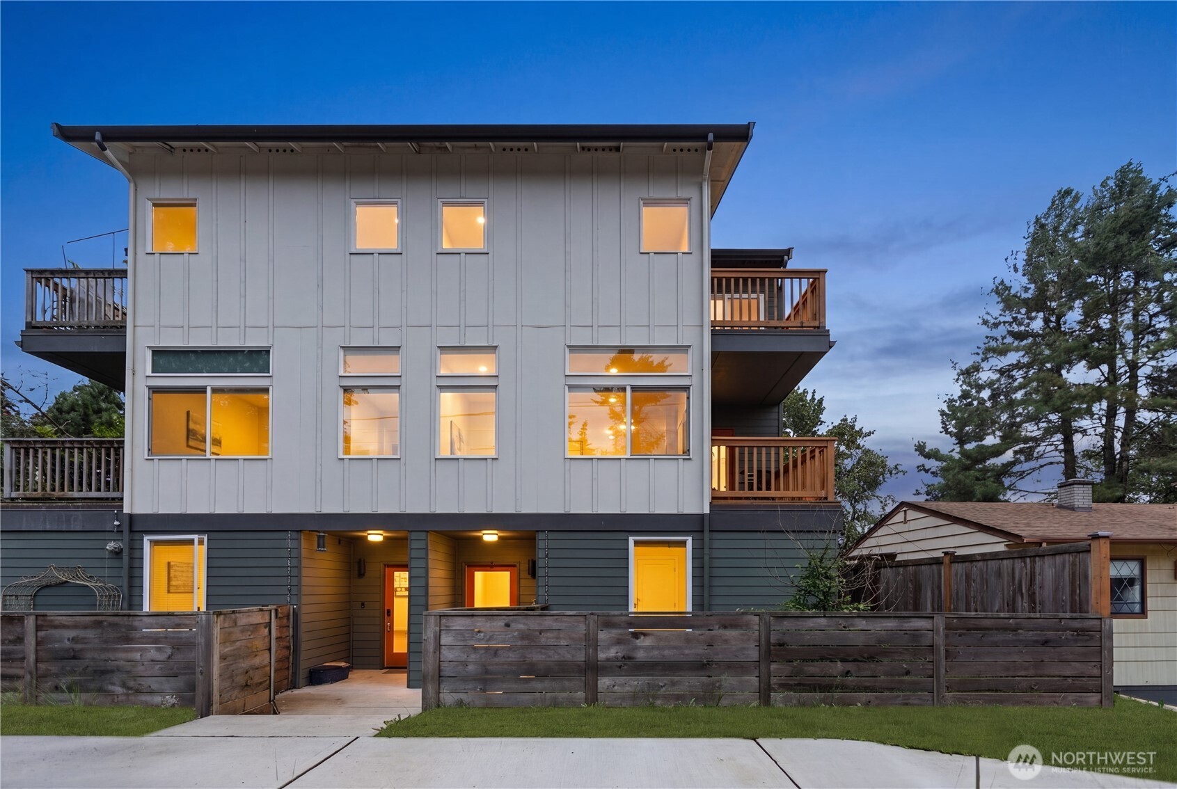 18309 11th Avenue B Property Photo 1