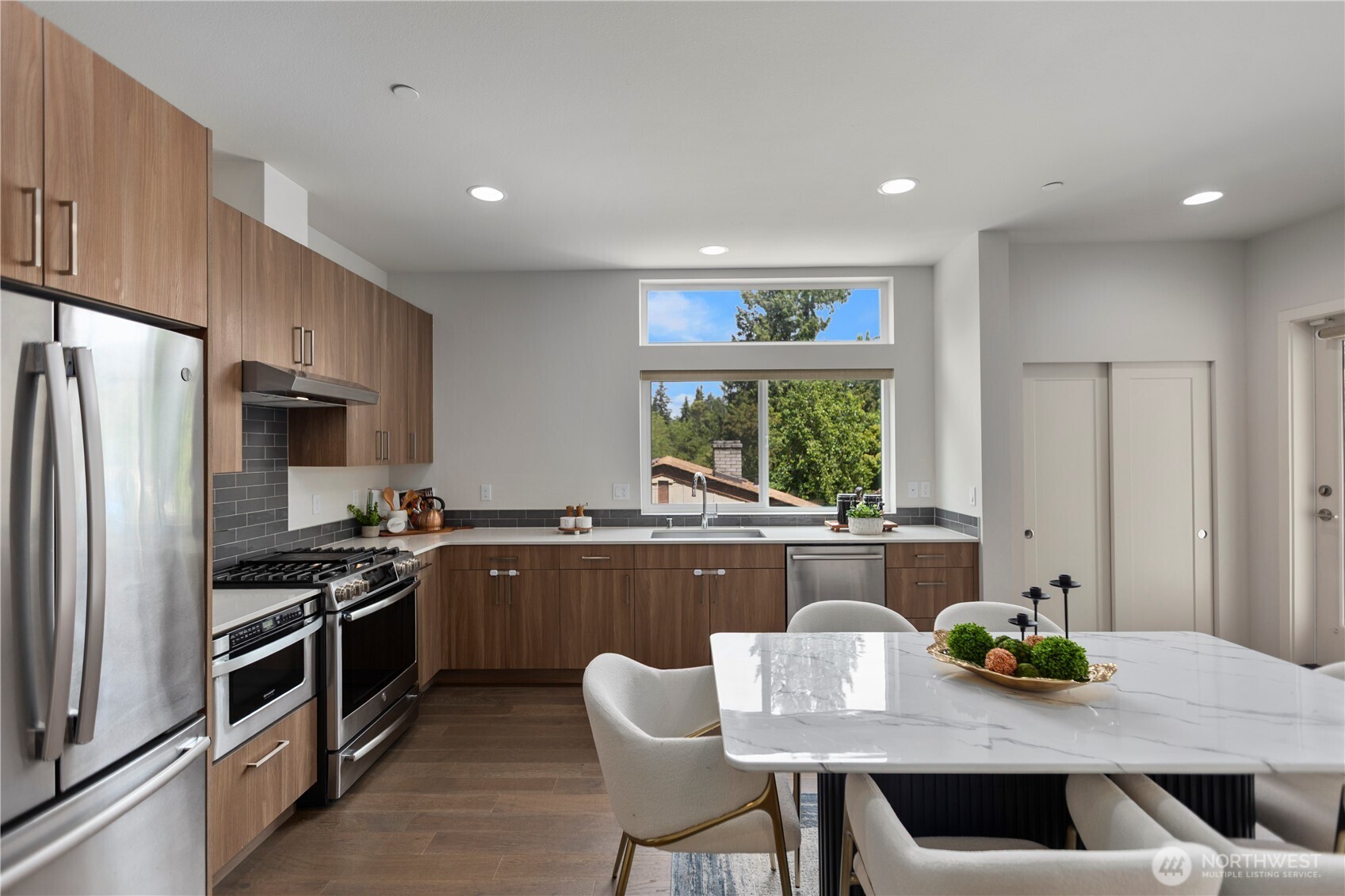 18309 11th Avenue B Property Photo 13